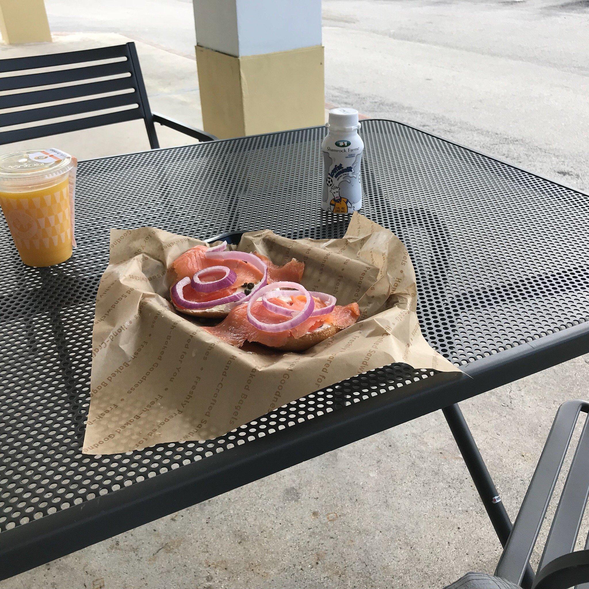 Einstein Bros Bagels