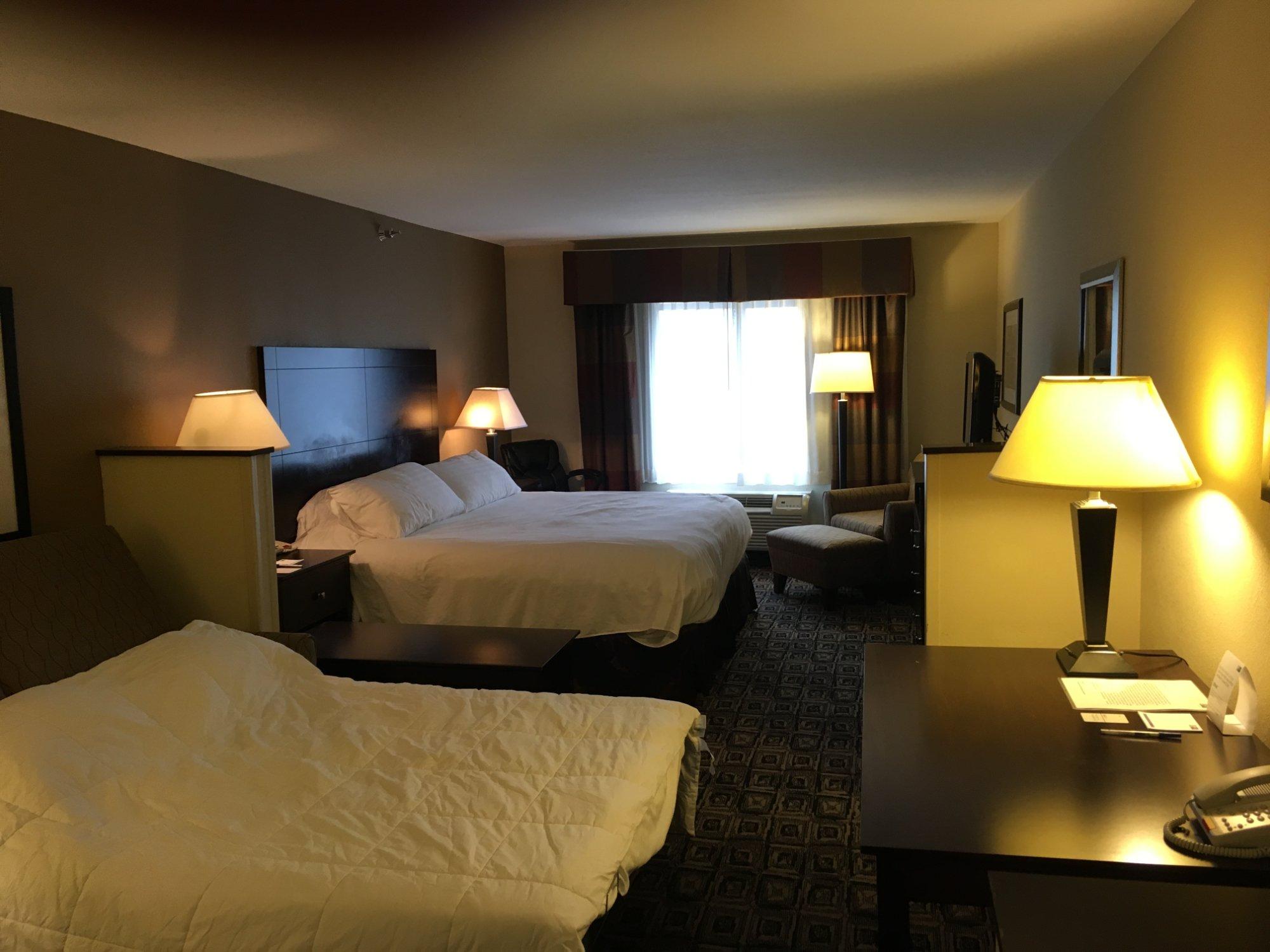 Holiday Inn Express & Suites Zanesville North, an IHG Hotel