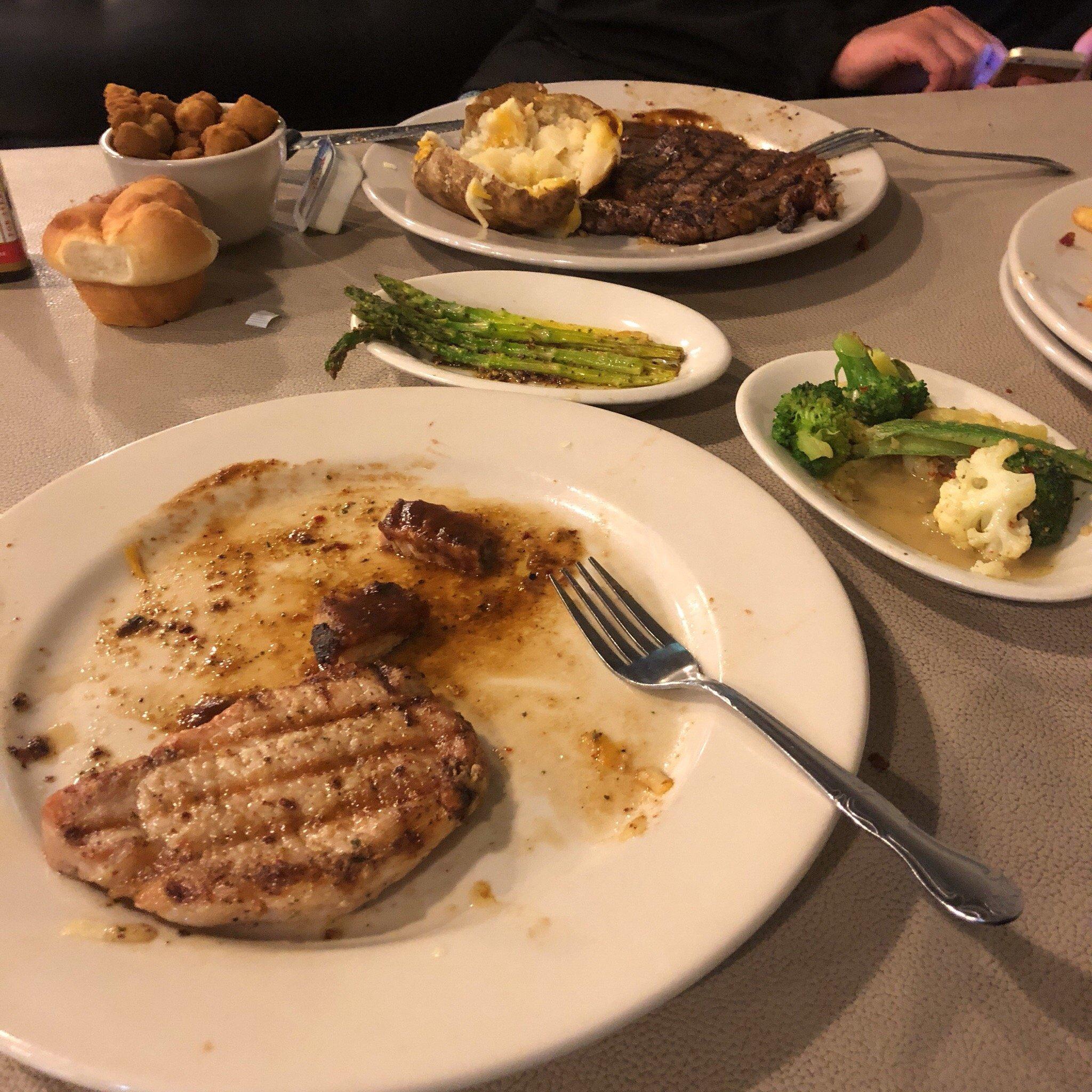 Roth's Seafood & Steakhouse