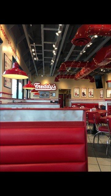 Freddy's Frozen Custard & Steakburgers