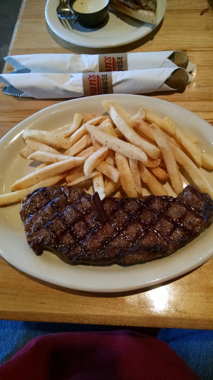 Logan's Roadhouse