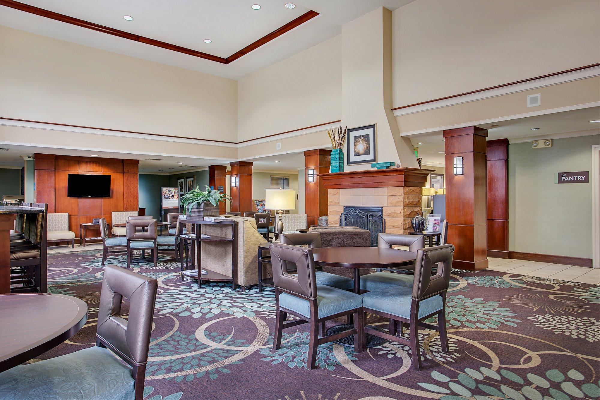 Staybridge Suites Chattanooga Dwtn - Conv Ctnr, an IHG Hotel