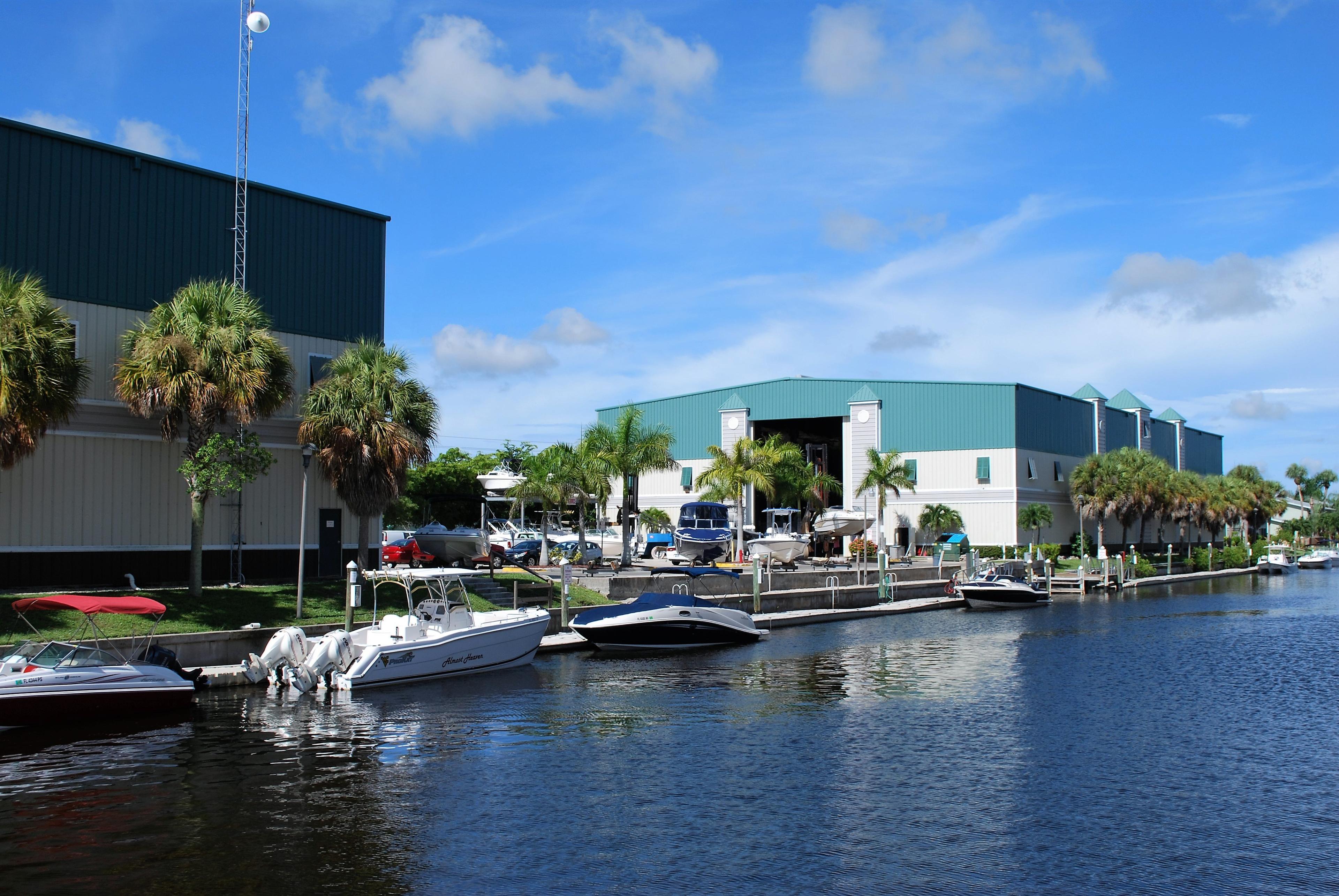 Walker's Hideaway Marina of Cape Coral