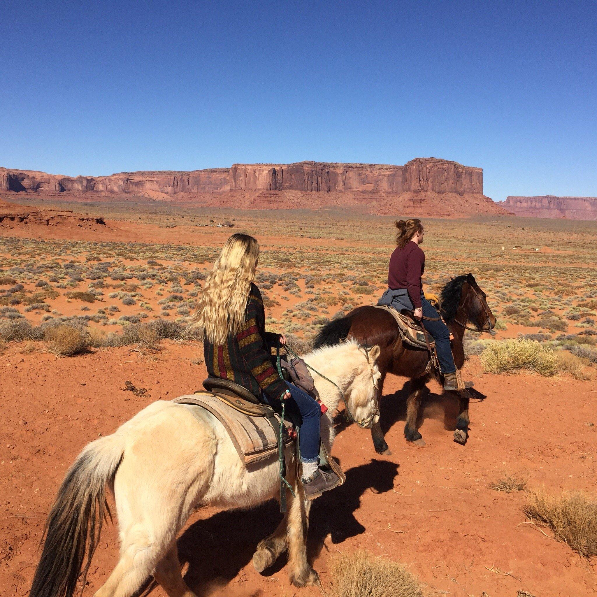 Monument Valley Horseback Tours