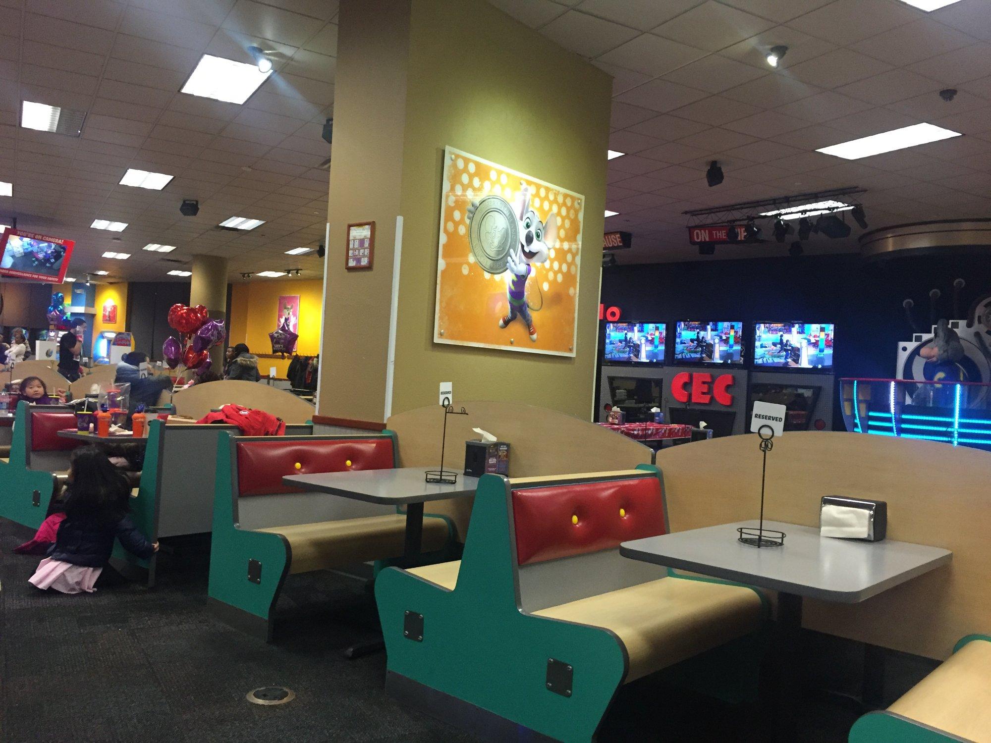 Chuck E. Cheese