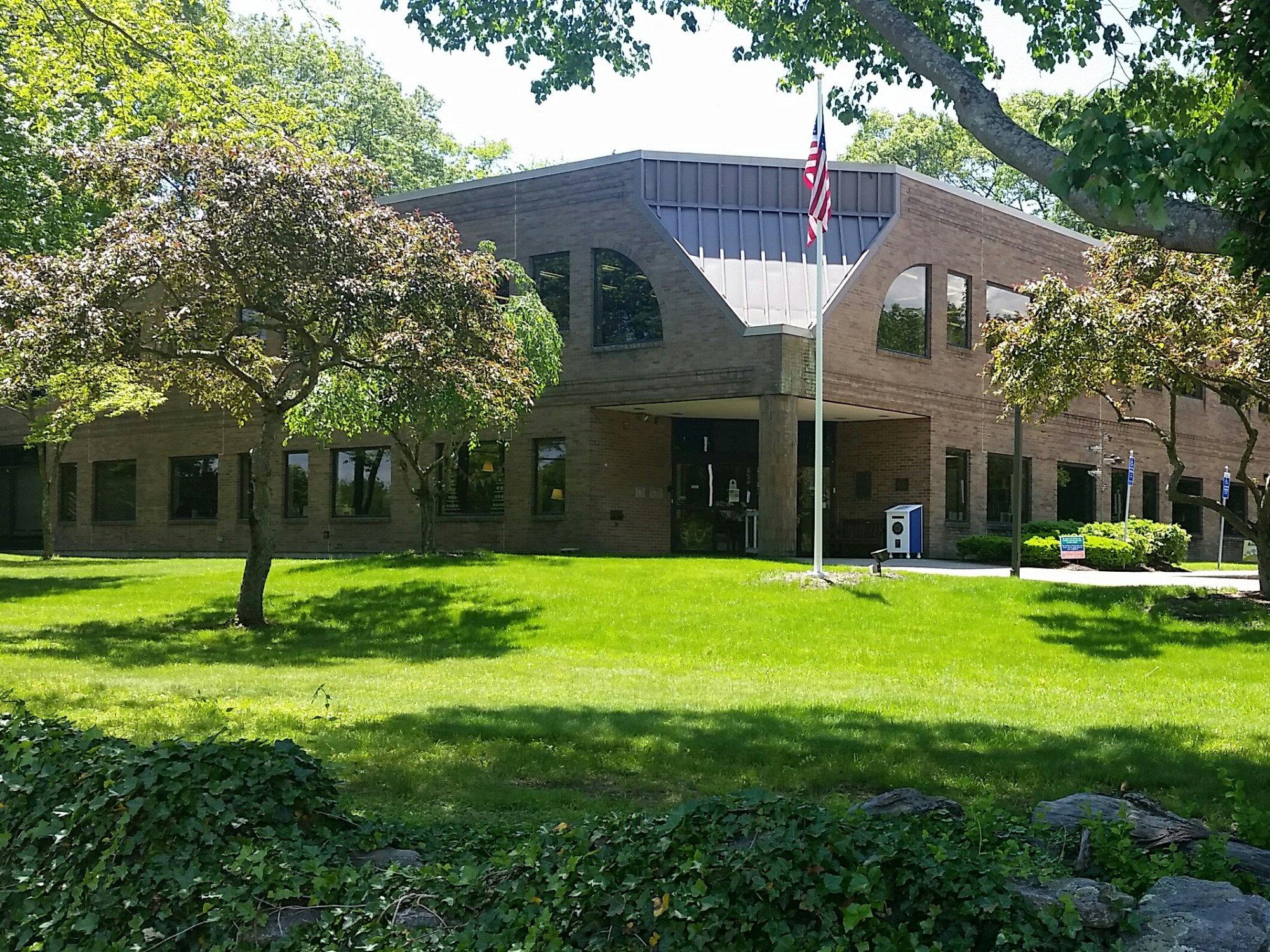 Henry Carter Hull Library