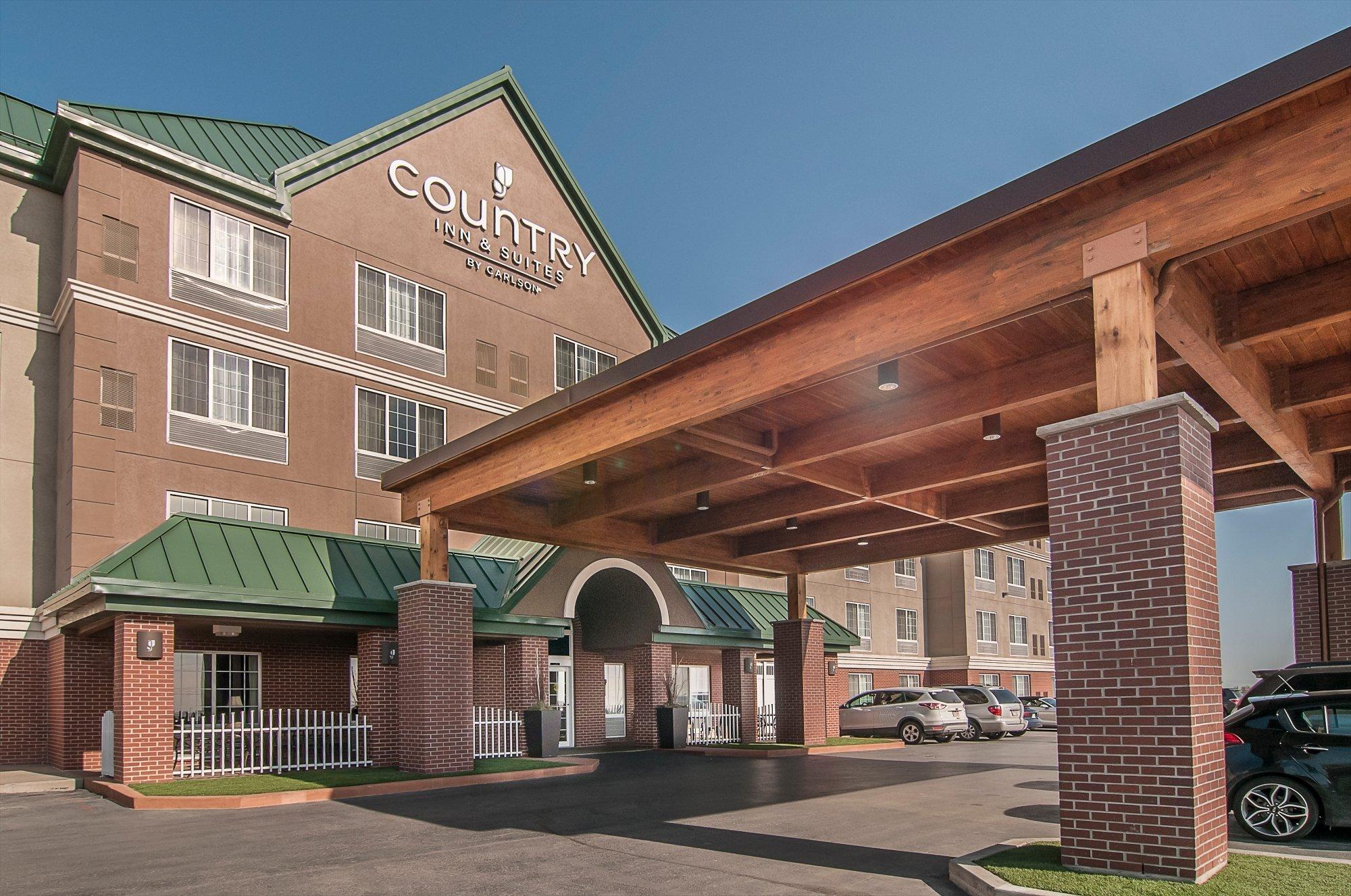 Country Inn & Suites By Radisson, Rapid City, SD