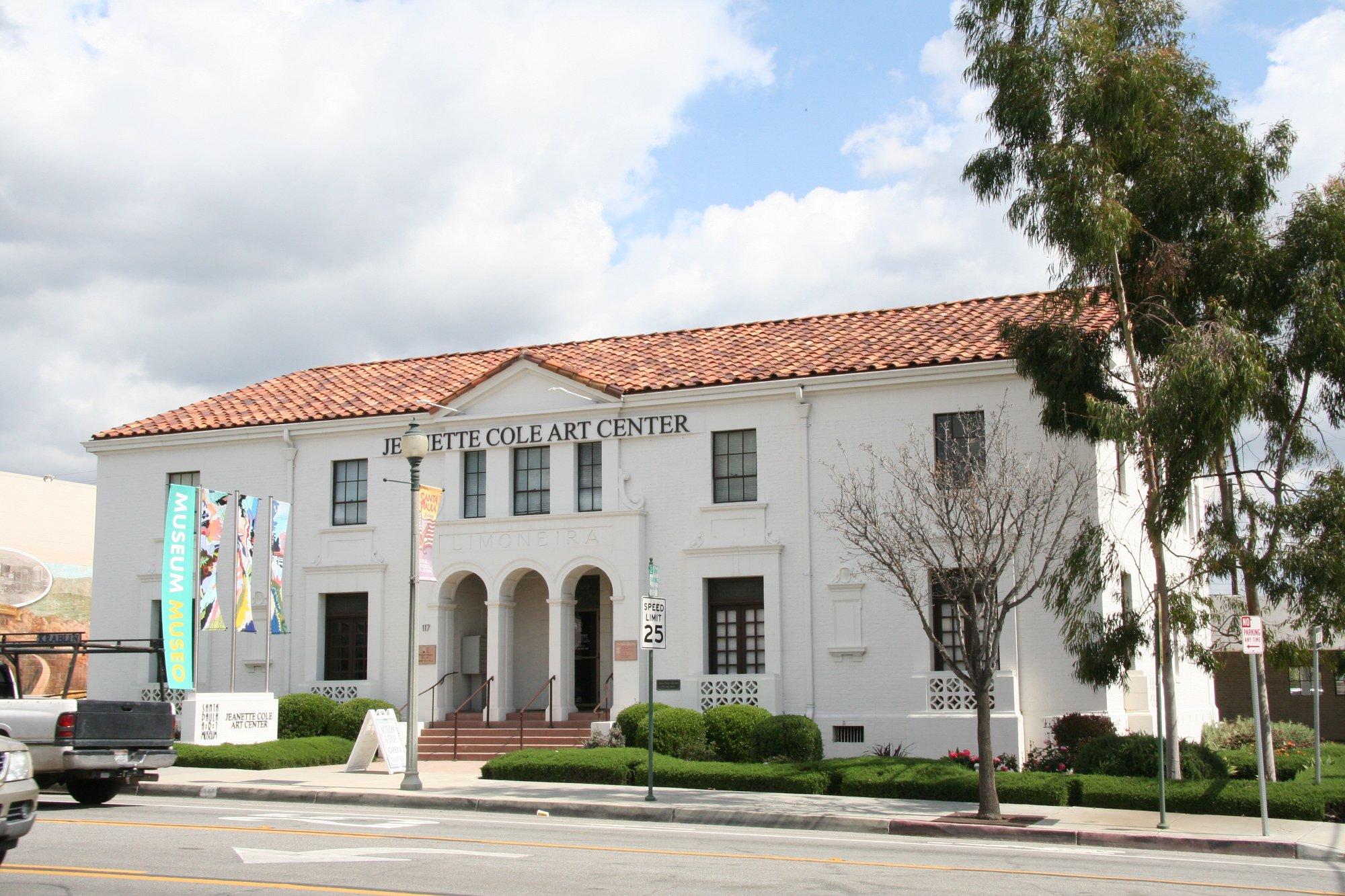 Santa Paula Art Museum