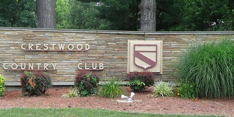 Crestwood Country Club