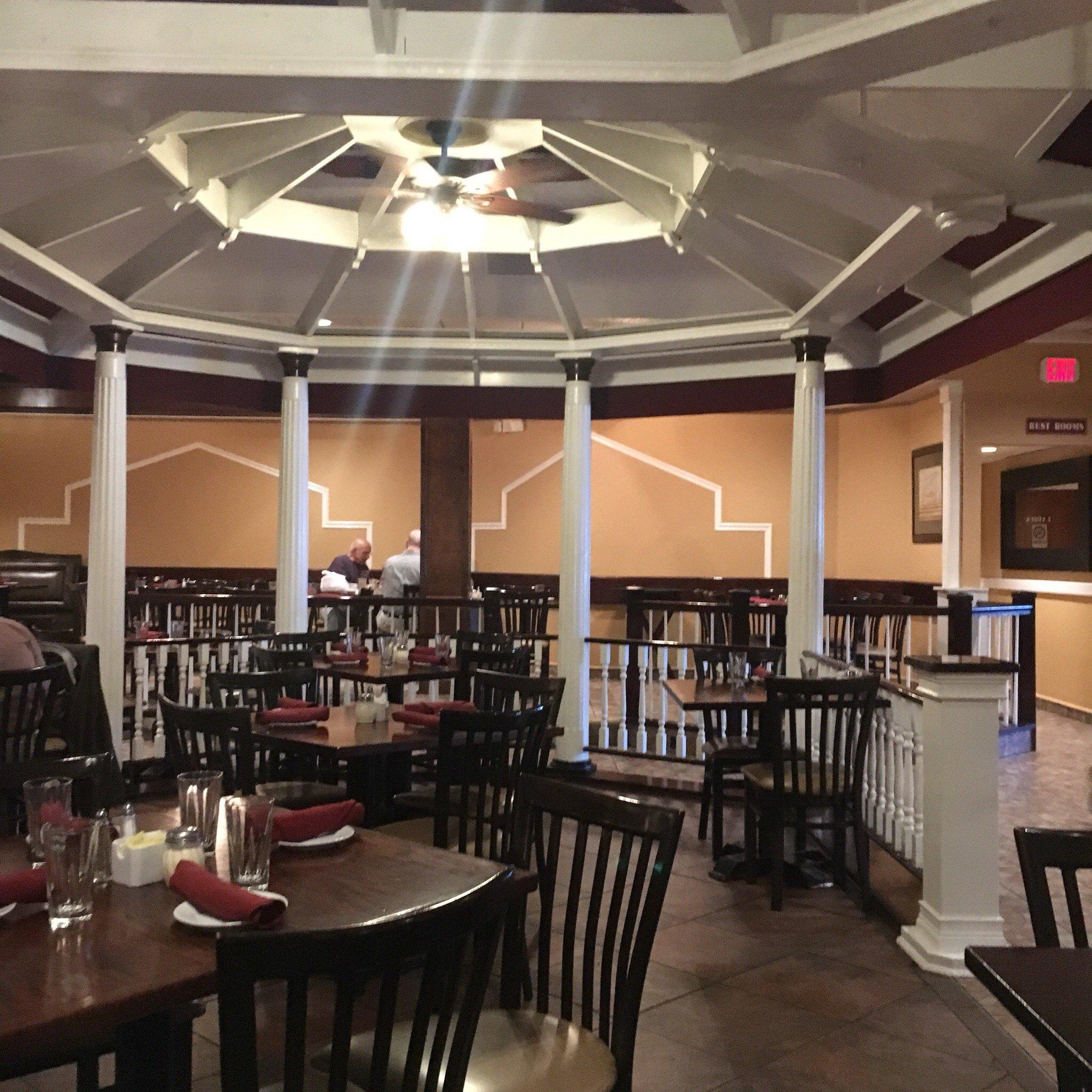 Brazi's Italian Restaurant