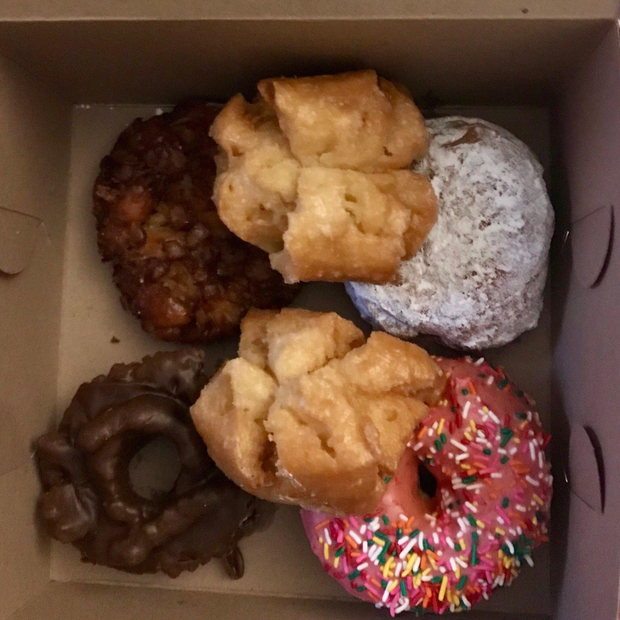 BoSa Donuts