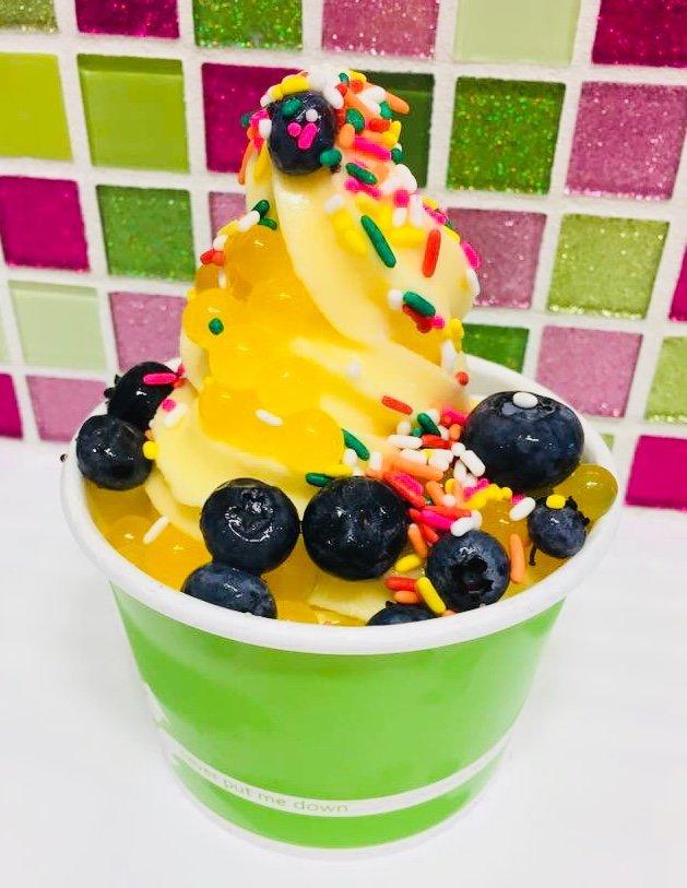 Hoopla Frozen Yogurt