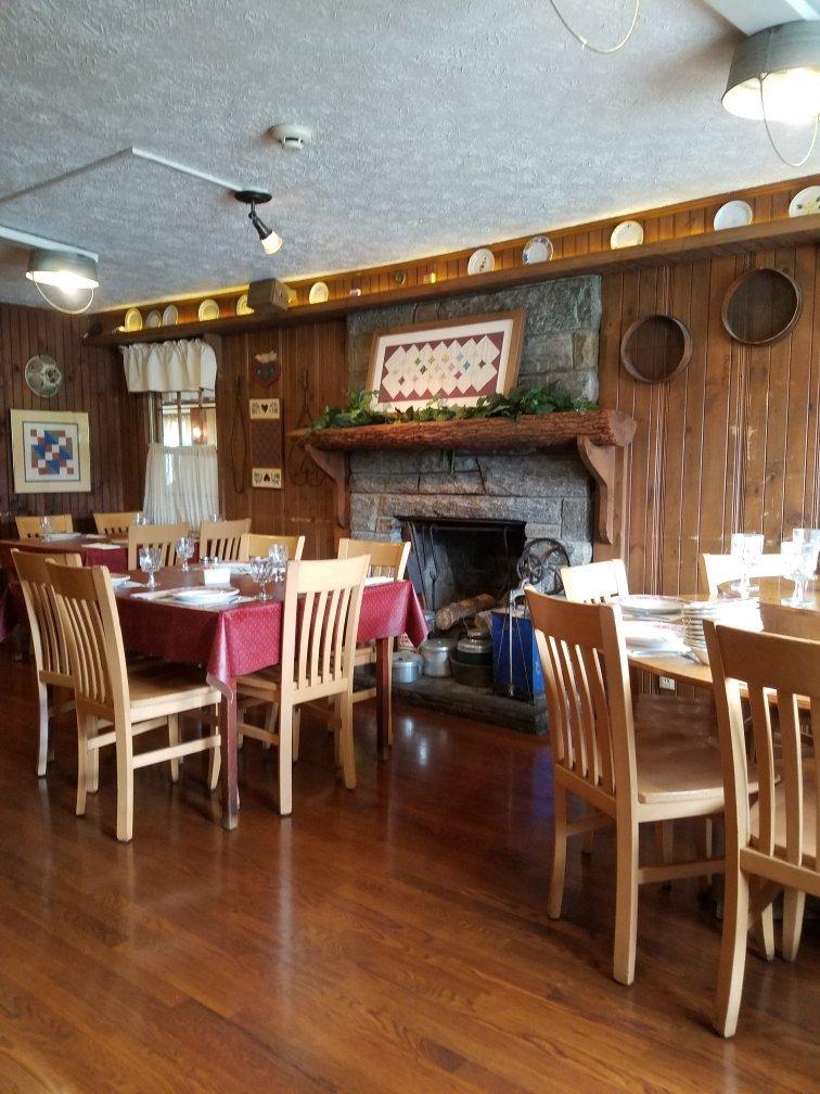 Dan'l Boone Inn Restaurant