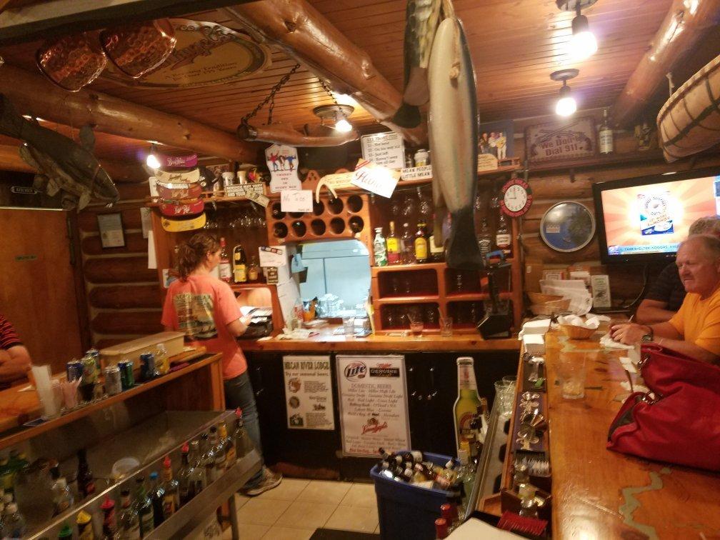 Dining Room in Mecan River Outfitters & Lodge