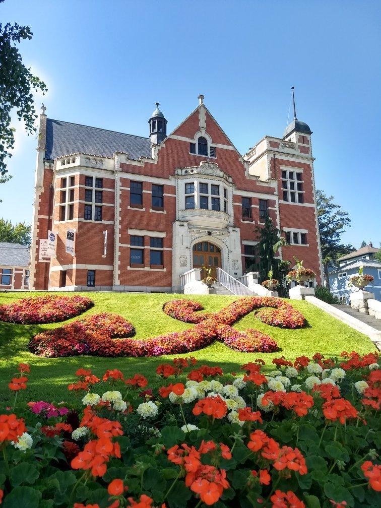 The Old Courthouse Cultural Centre