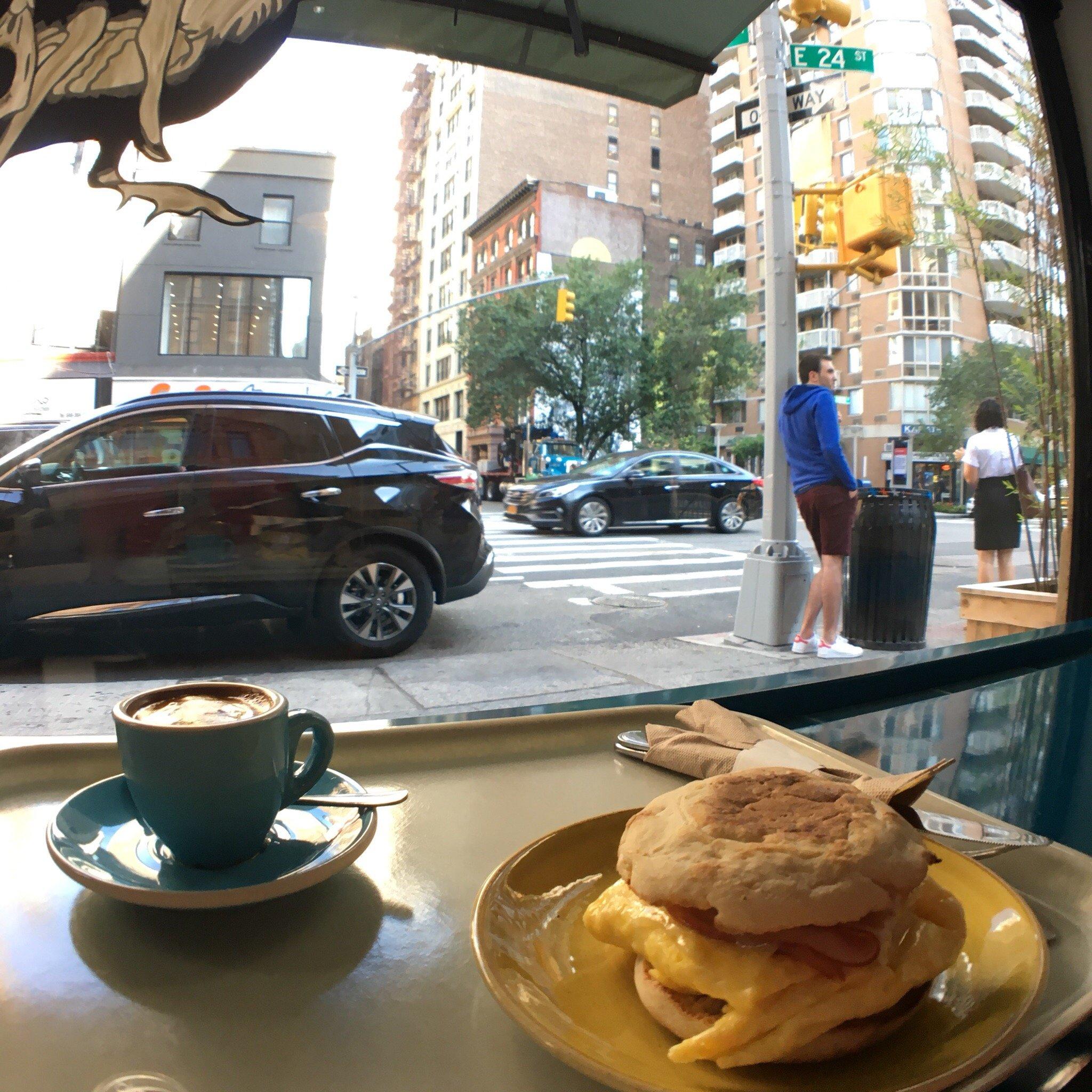 Smile to go -- Flatiron