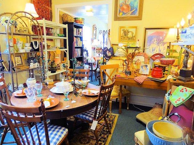 Three Rivers Antiques