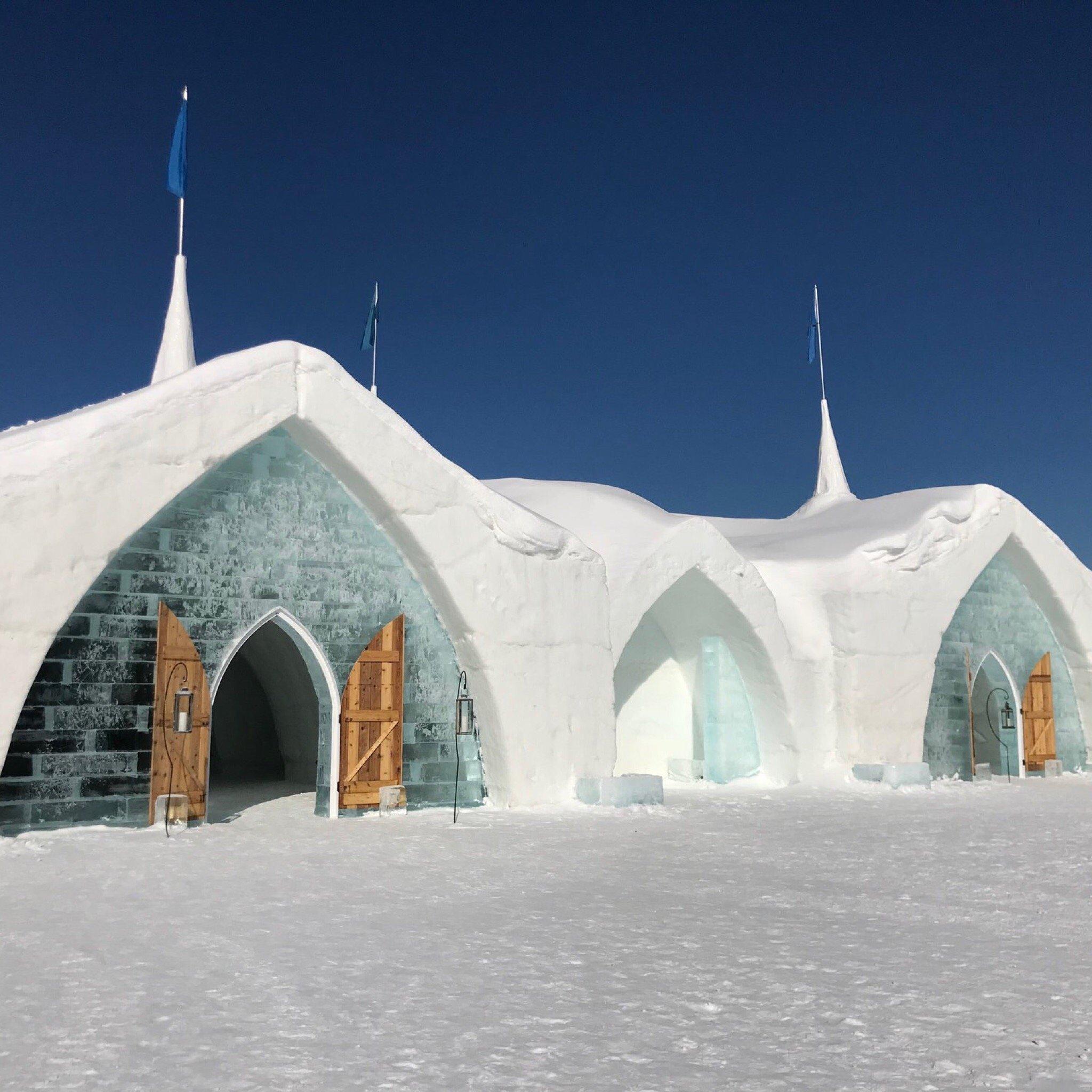 Hotel De Glace