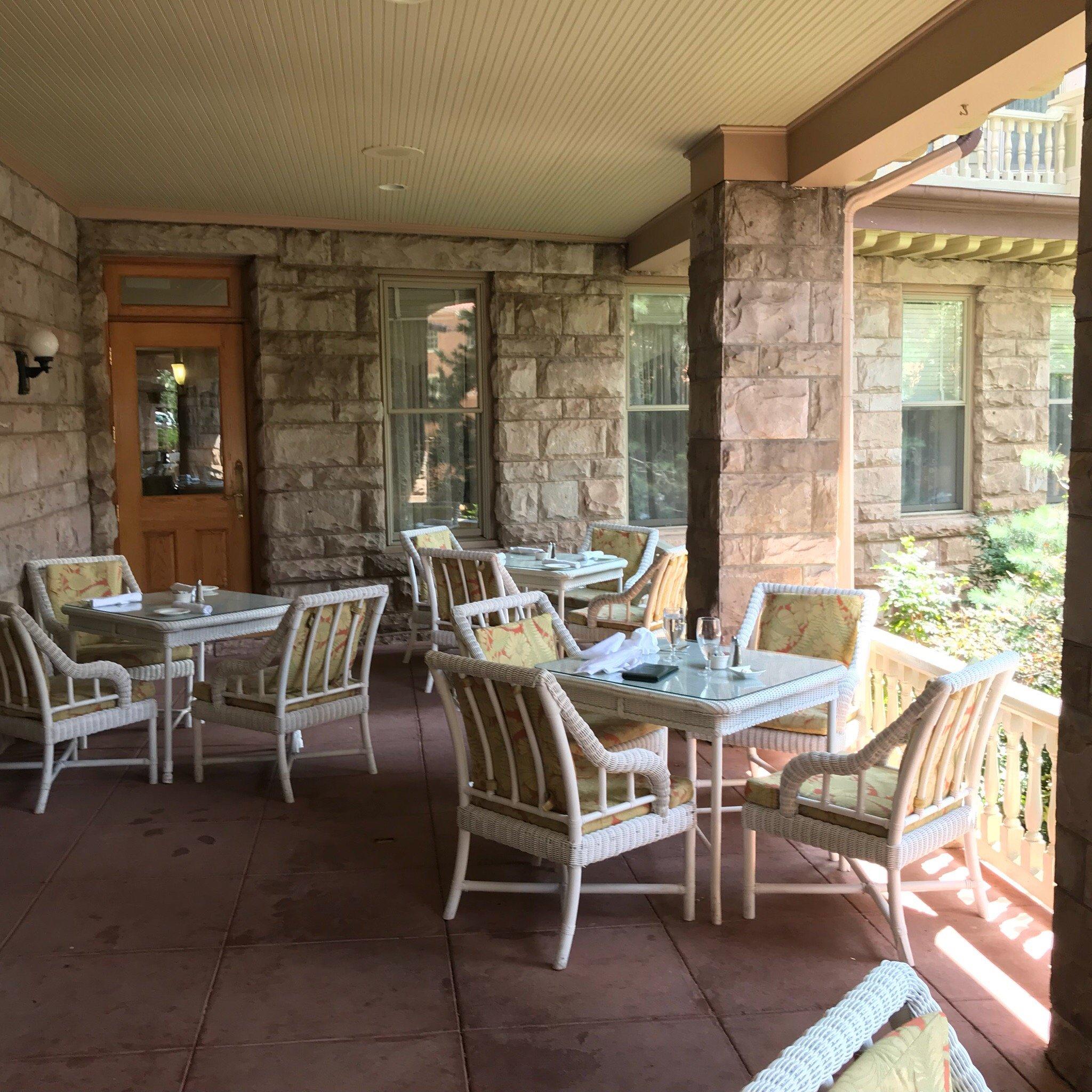 The Cliff House at Pikes Peak