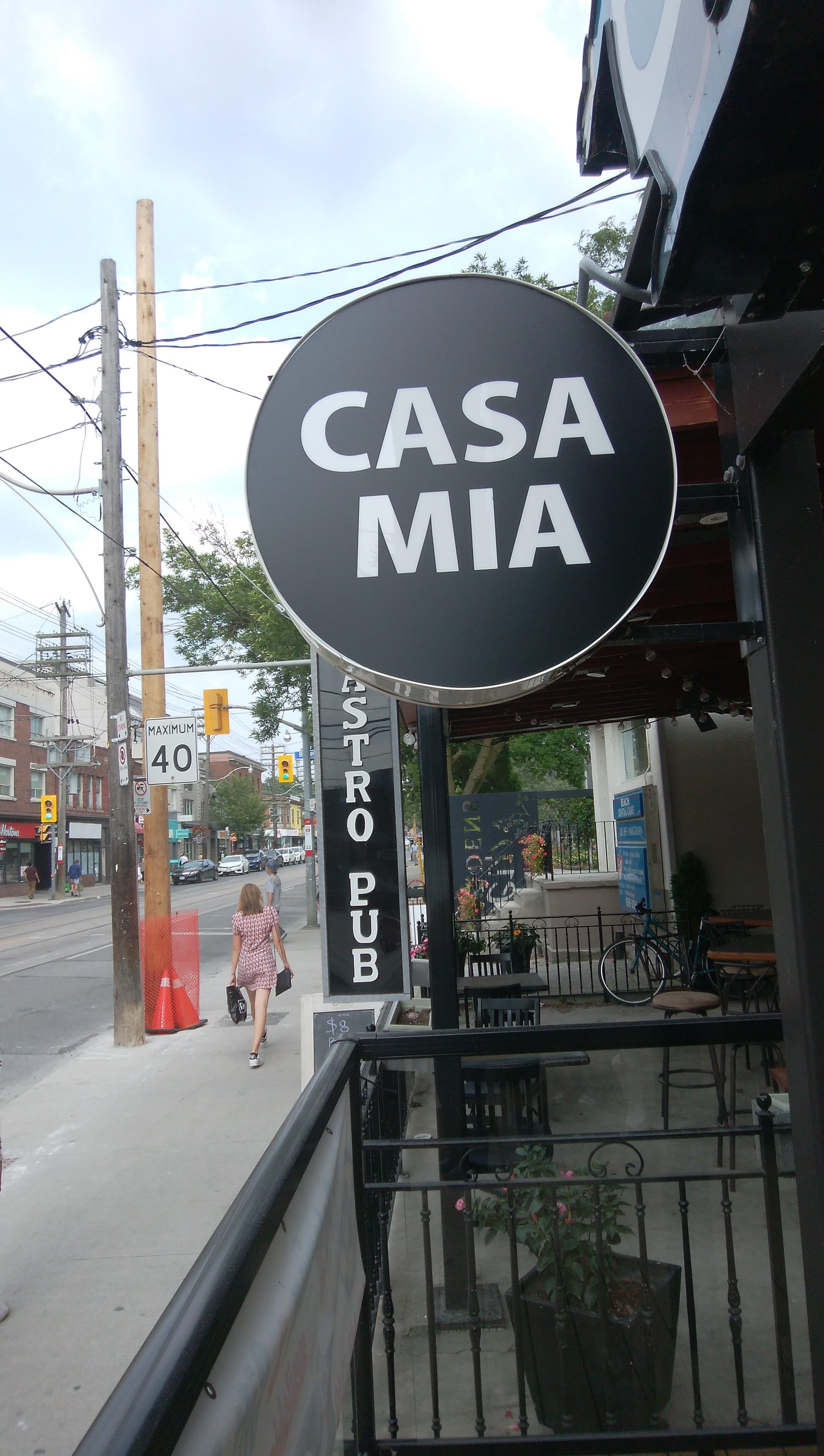 Casa Mia Delicatessen & Fine Foods