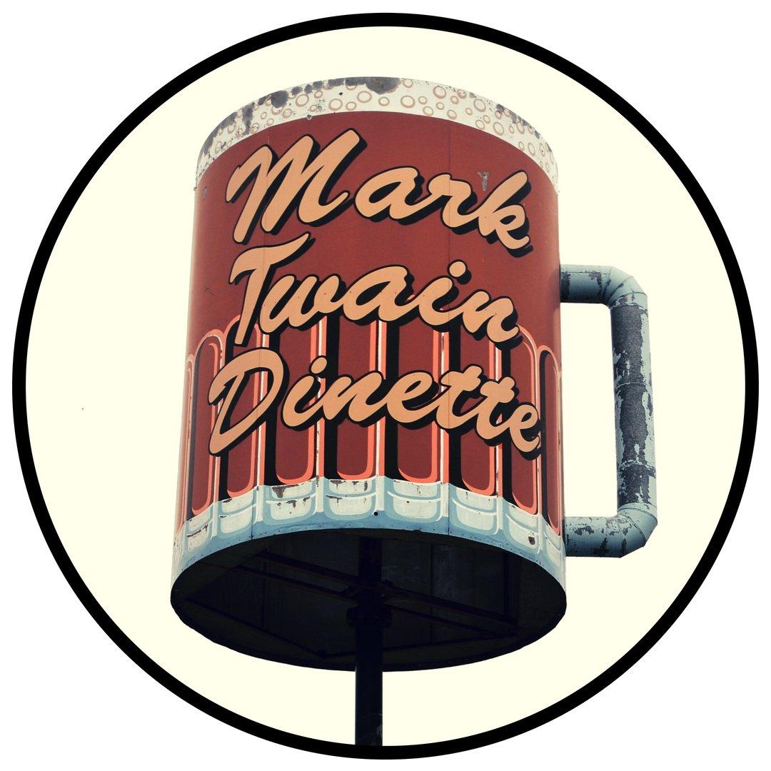 Mark Twain Dinette