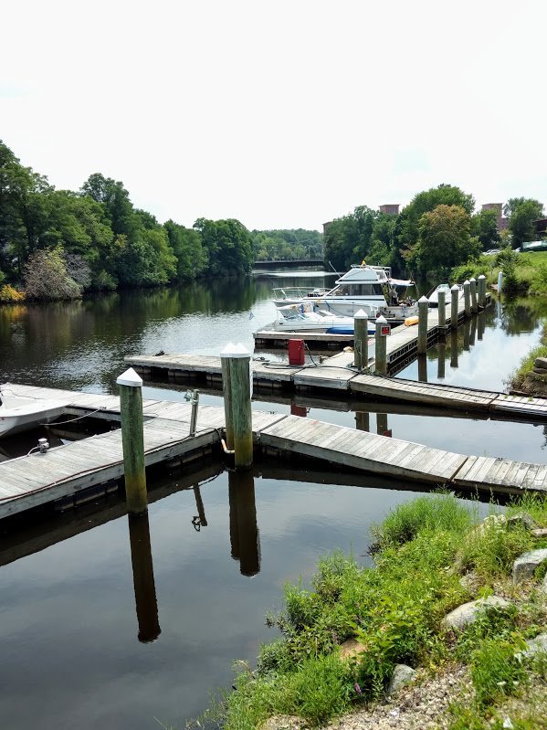 Castaway's Boat House