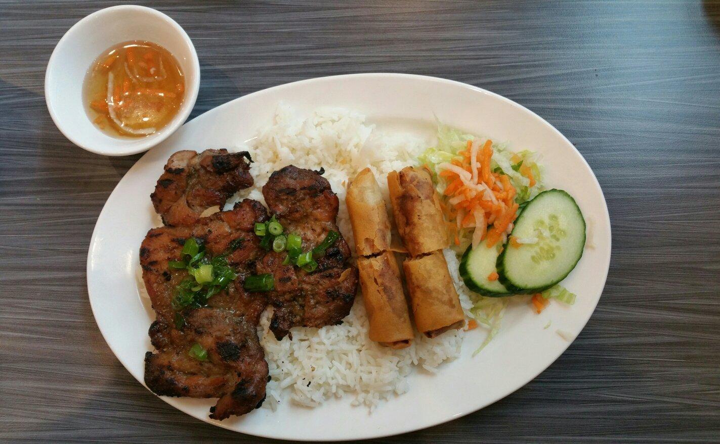 Pho Hoan Pasteur