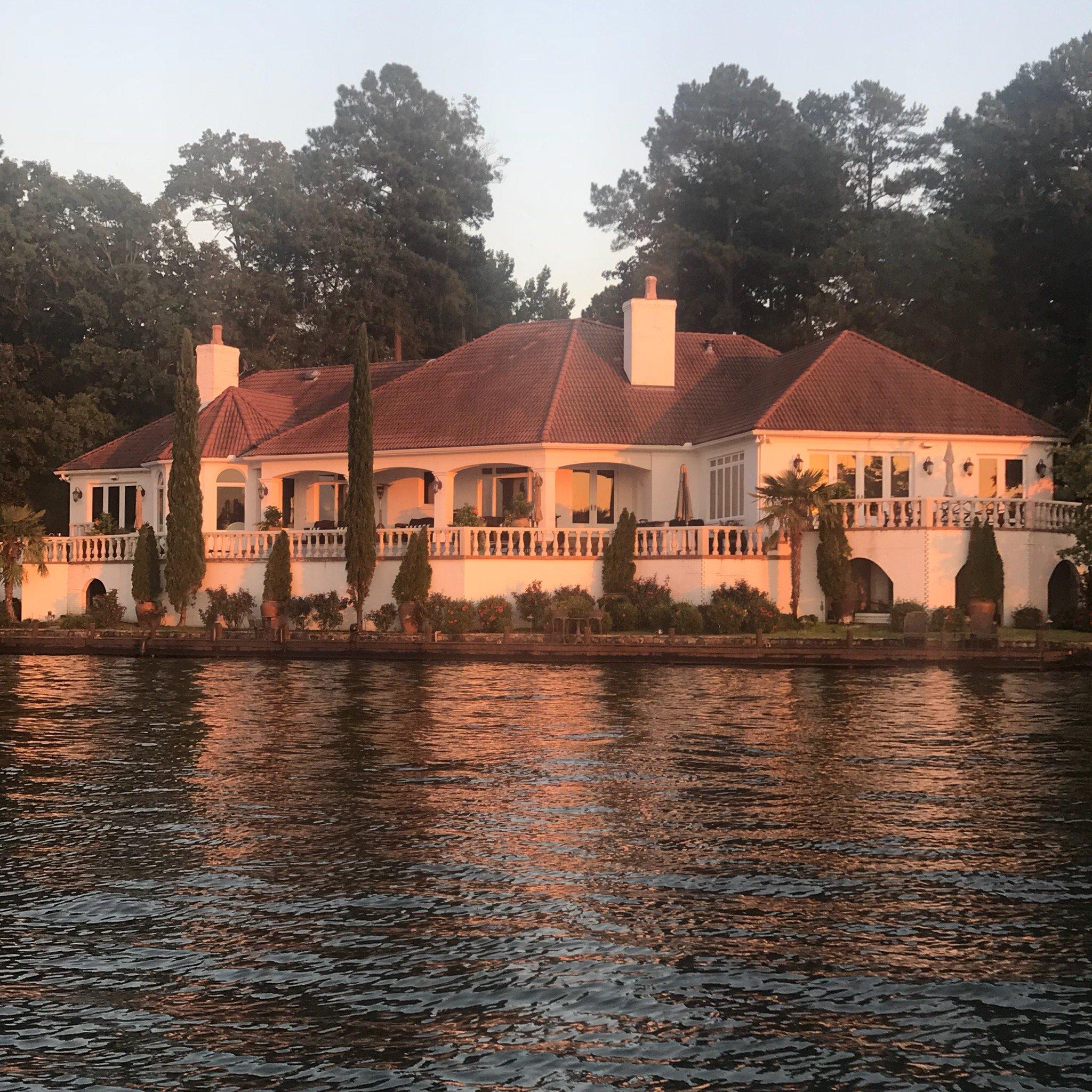 Captain Jack's Lake Cruises