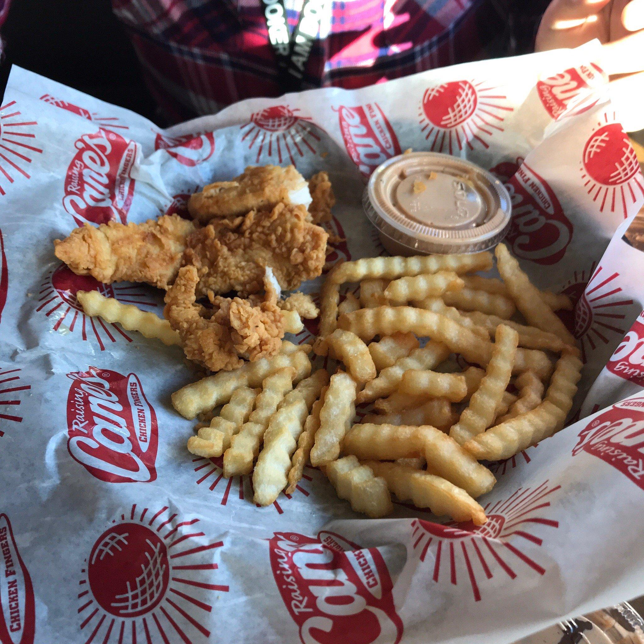 Raising Cane's Chicken Fingers