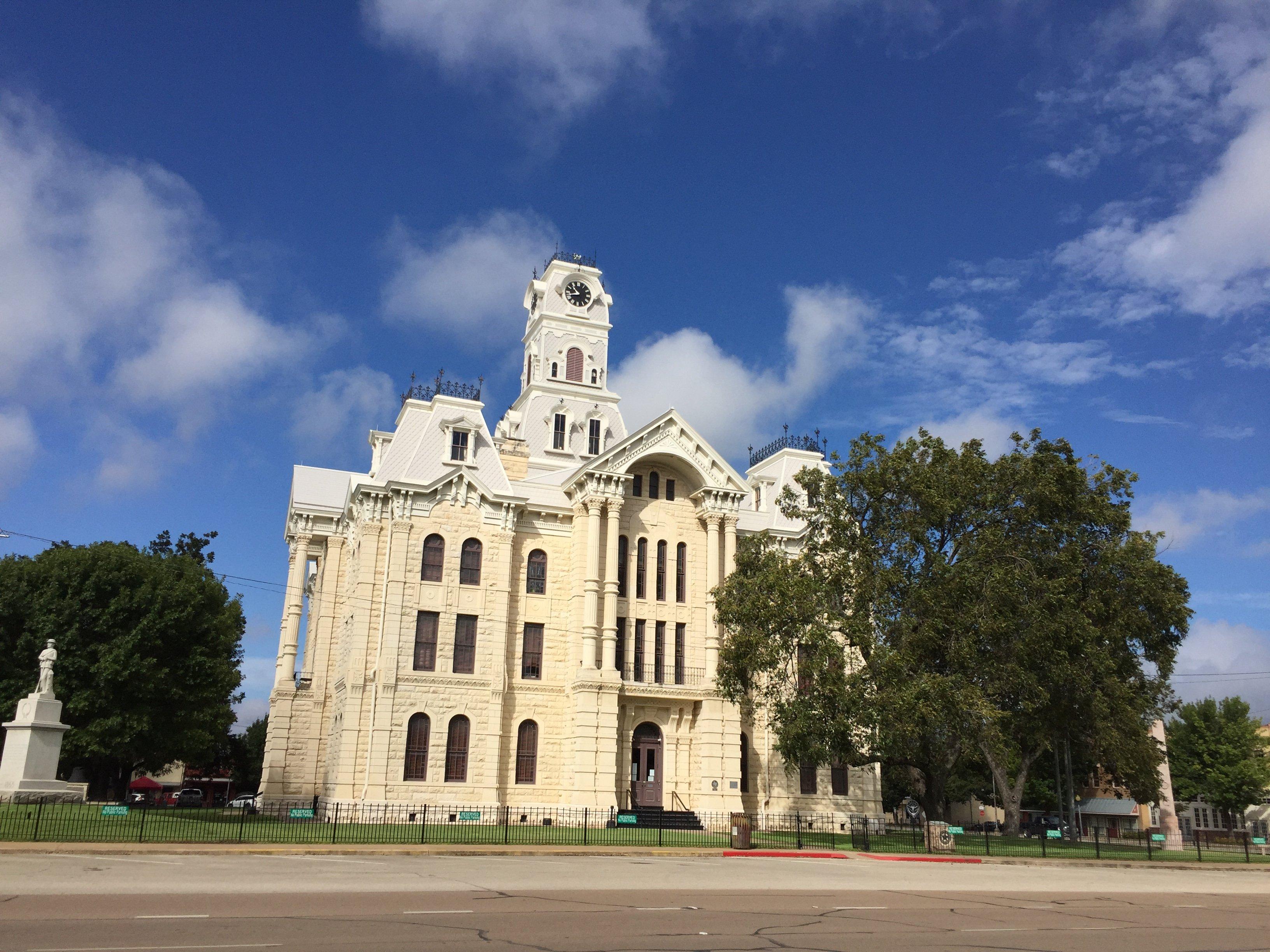 Hill County Courthouse