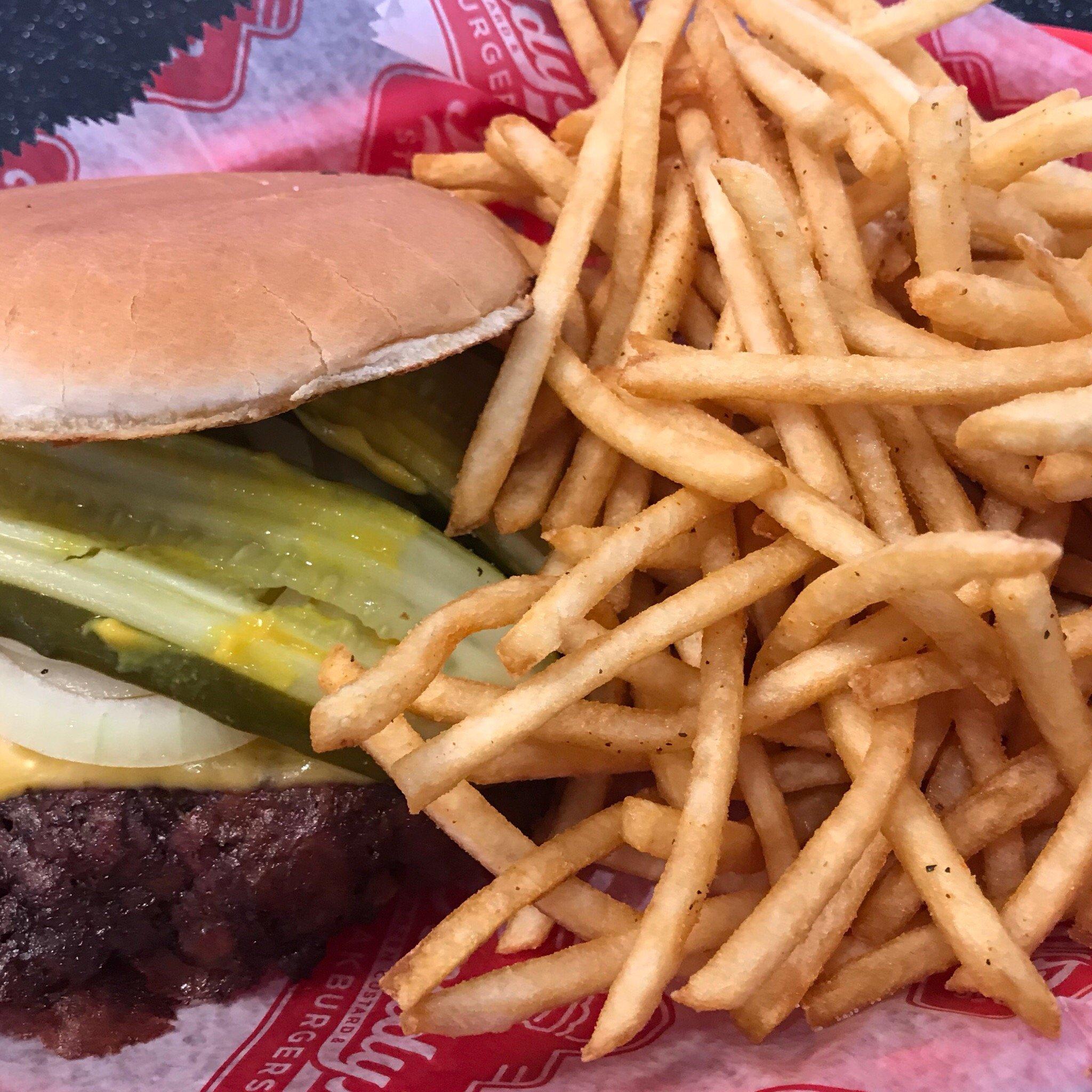 Freddy's Frozen Custard & Steakburgers