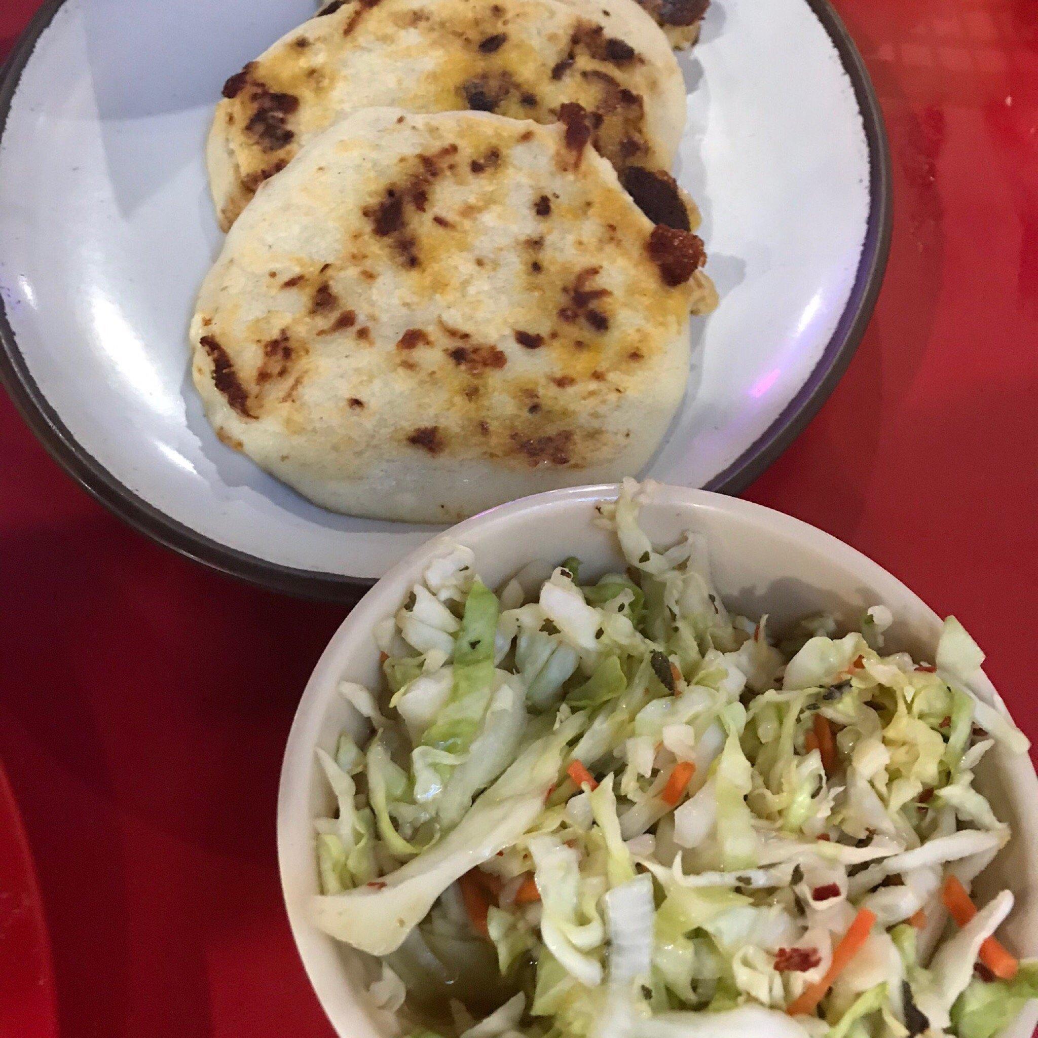 La Pupusa Loca