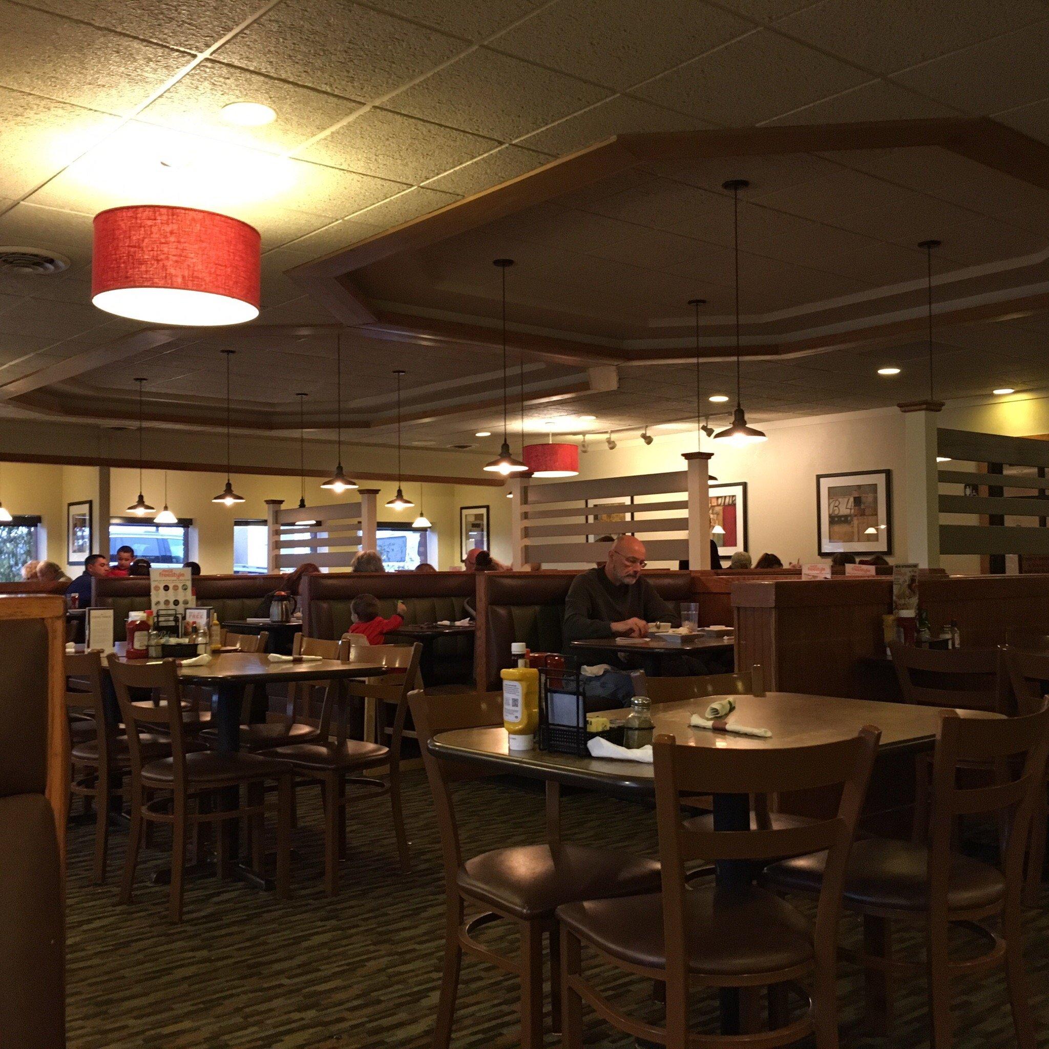 Perkins Restaurant & Bakery