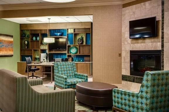 Holiday Inn & Suites Overland Park-West, an IHG Hotel