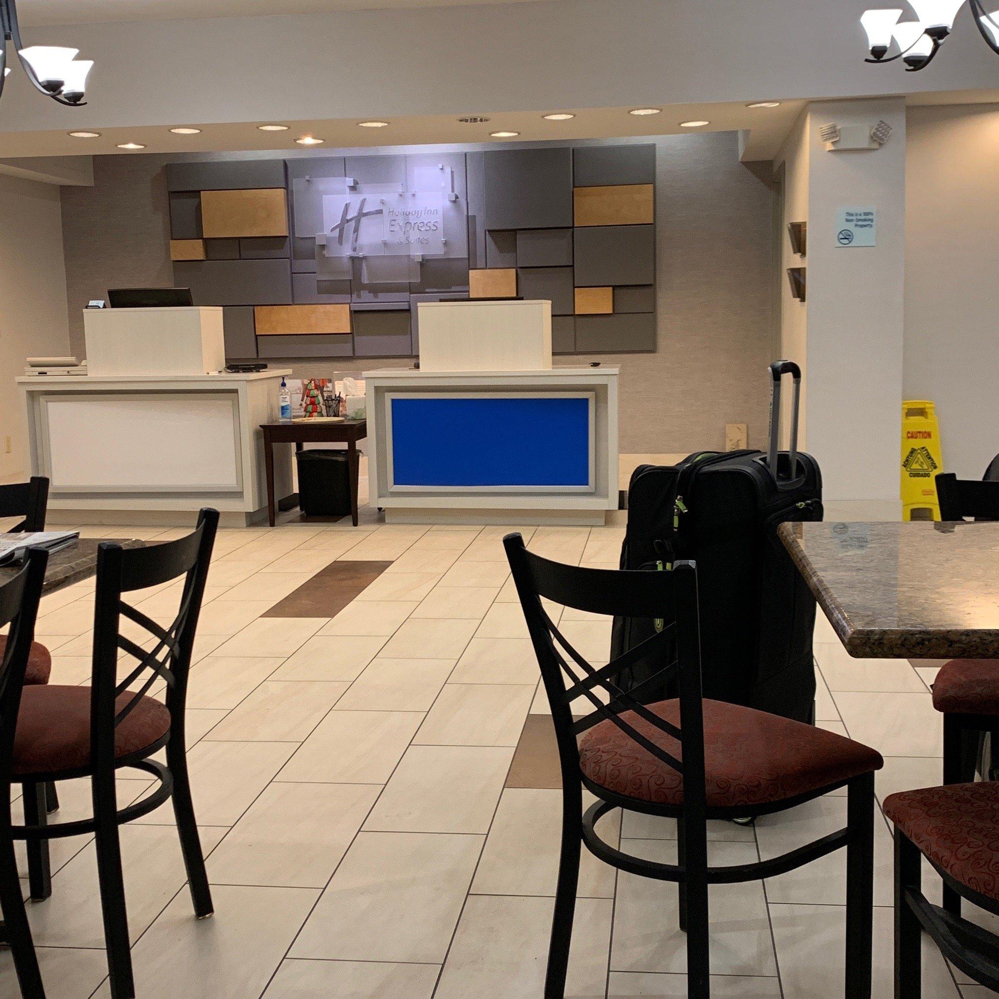 Holiday Inn Express & Suites Elkhart-South, an IHG hotel