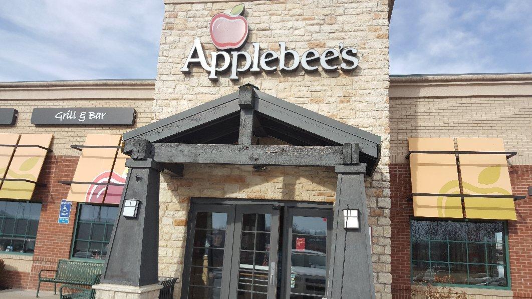 Applebee's Grill + Bar