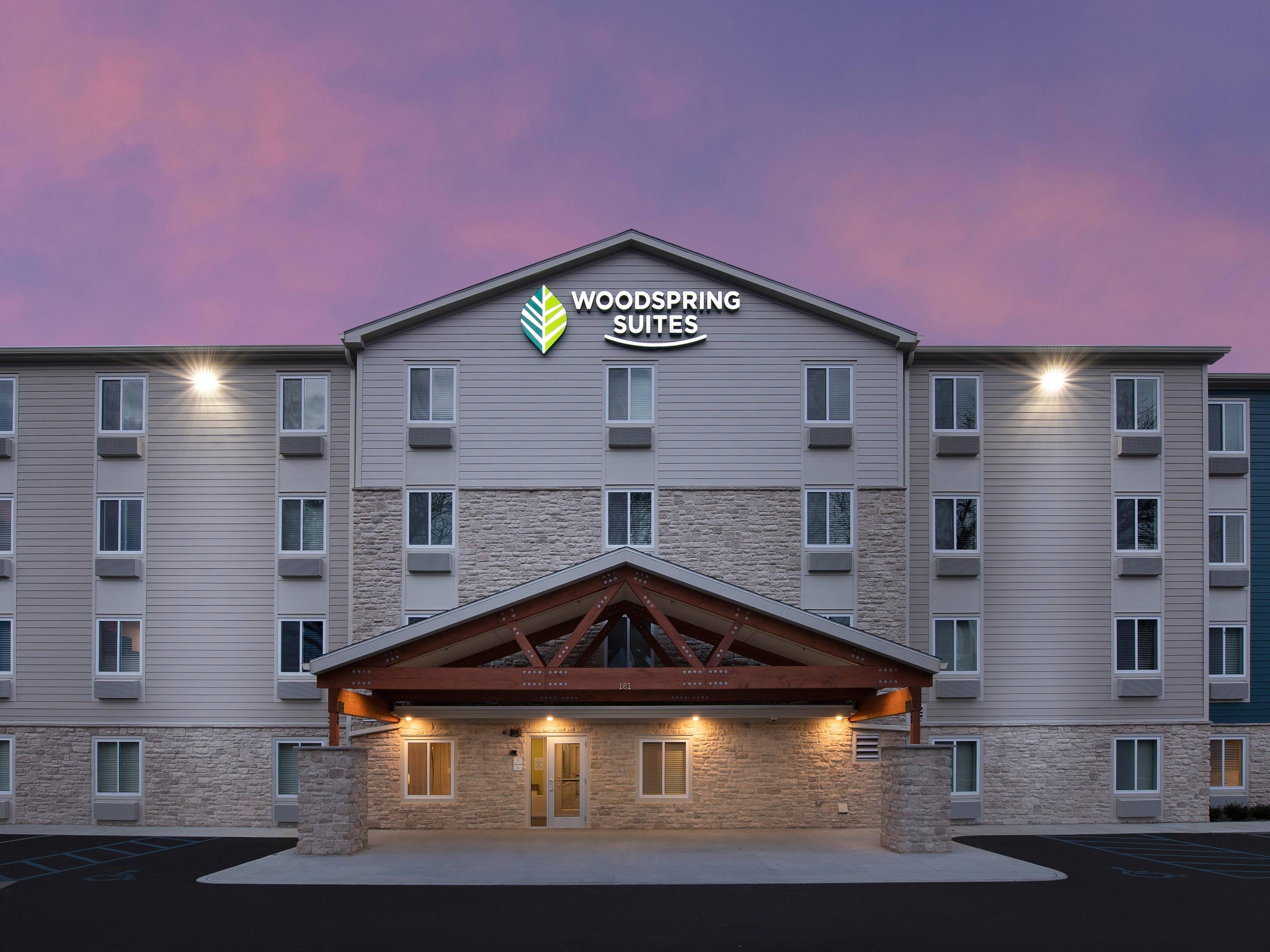 WoodSpring Suites Lake Jackson