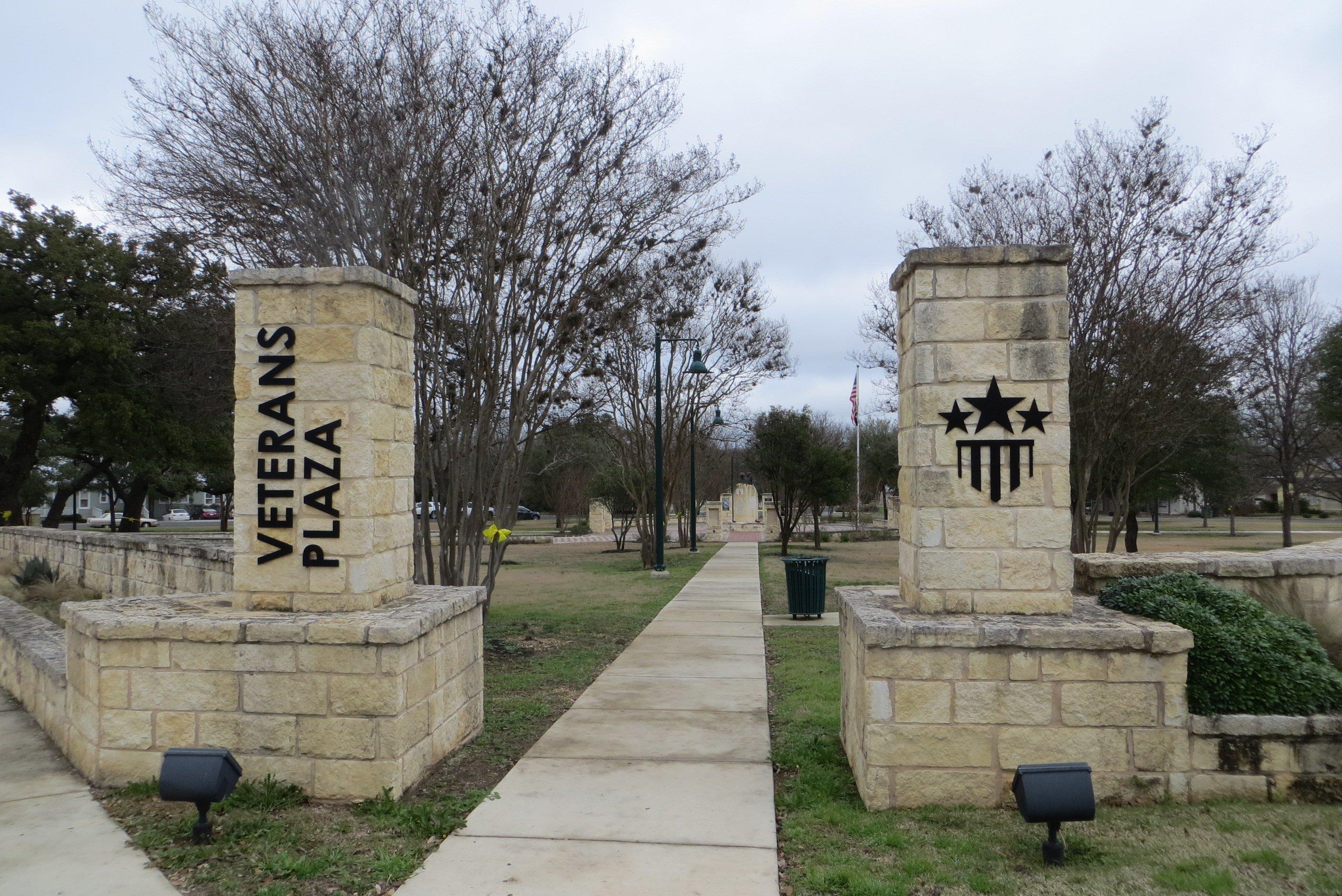 Veterans Plaza