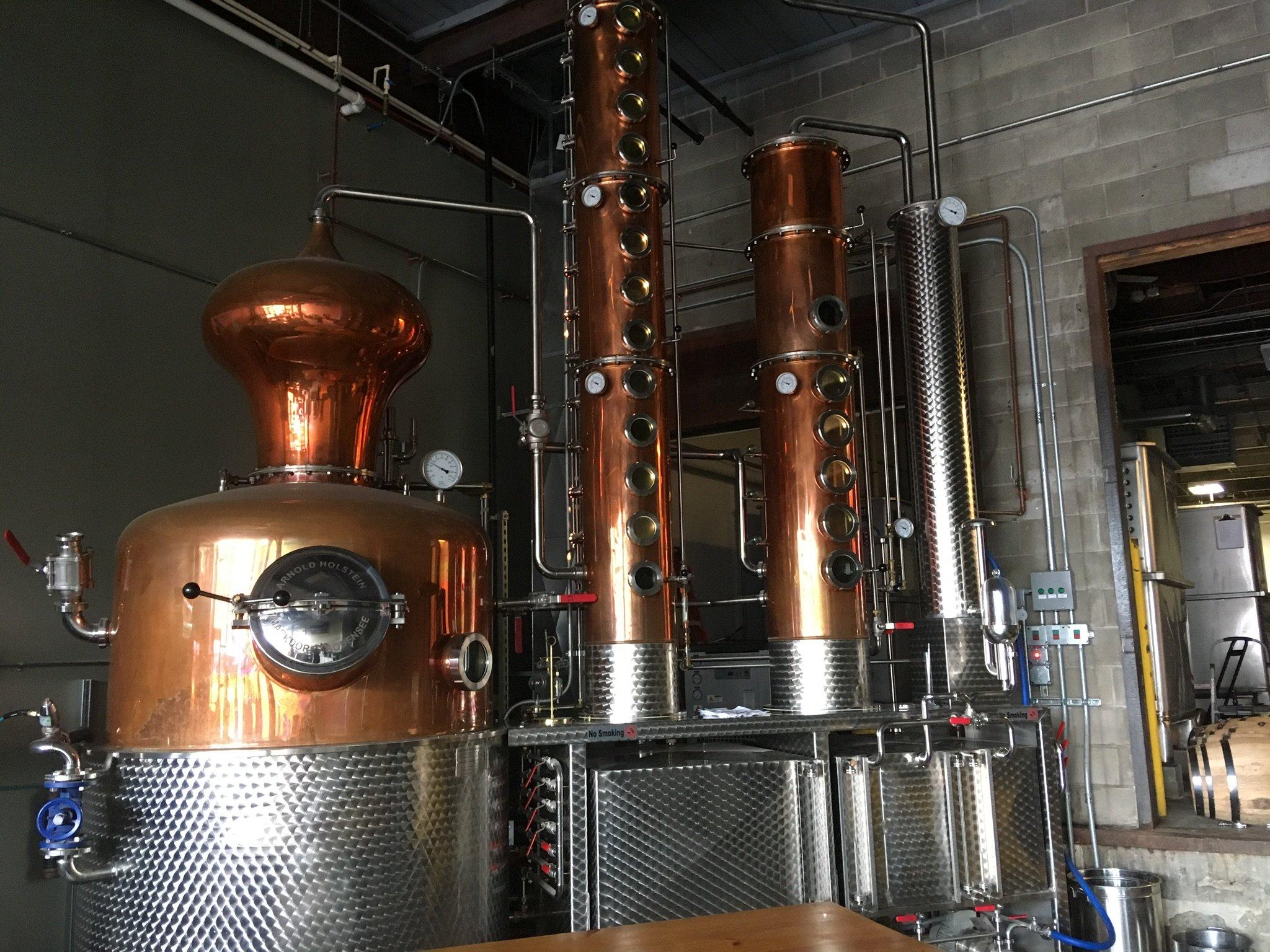 Hardshore Distilling Company