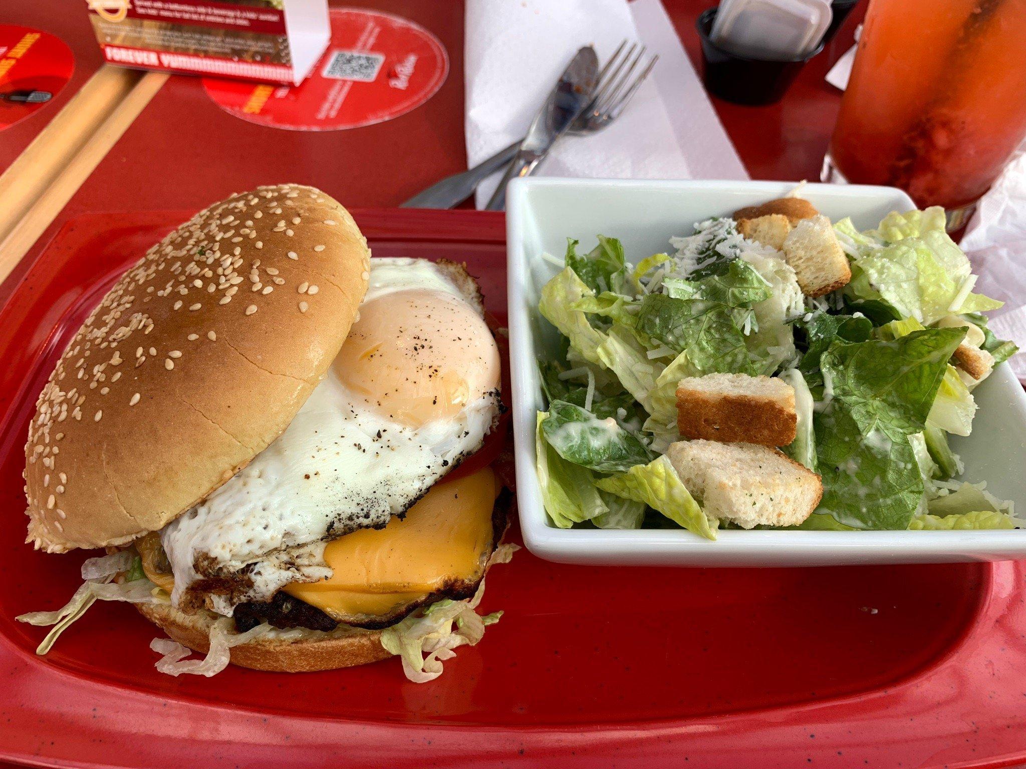 Red Robin Gourmet Burgers