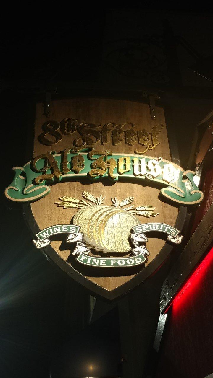 8th Street Ale House