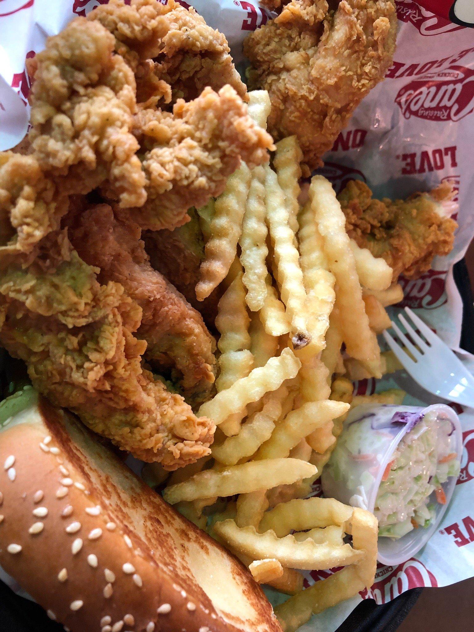 Raising Cane's Chicken Fingers