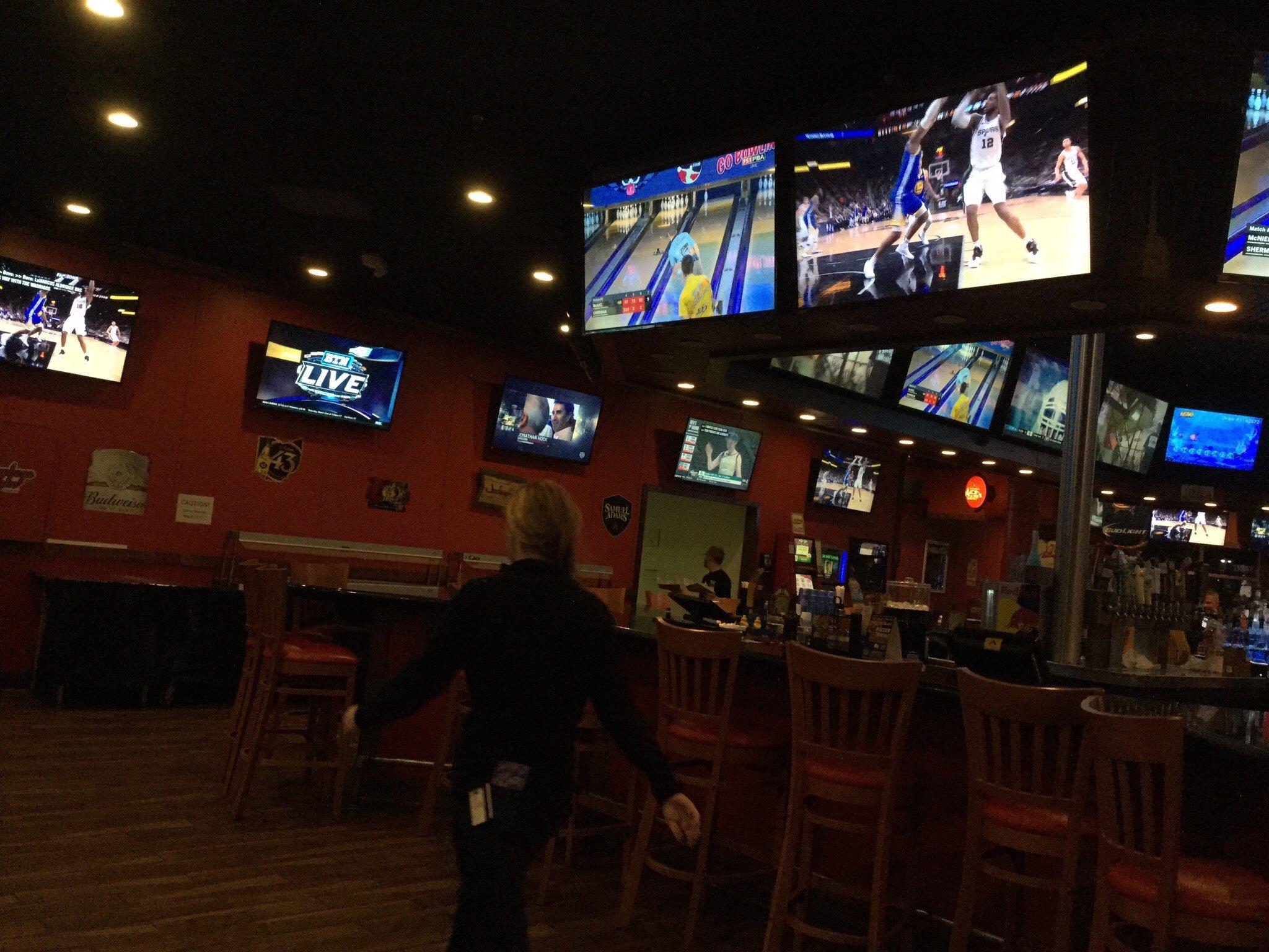 Massey's Pizza Sports Bar & Wings