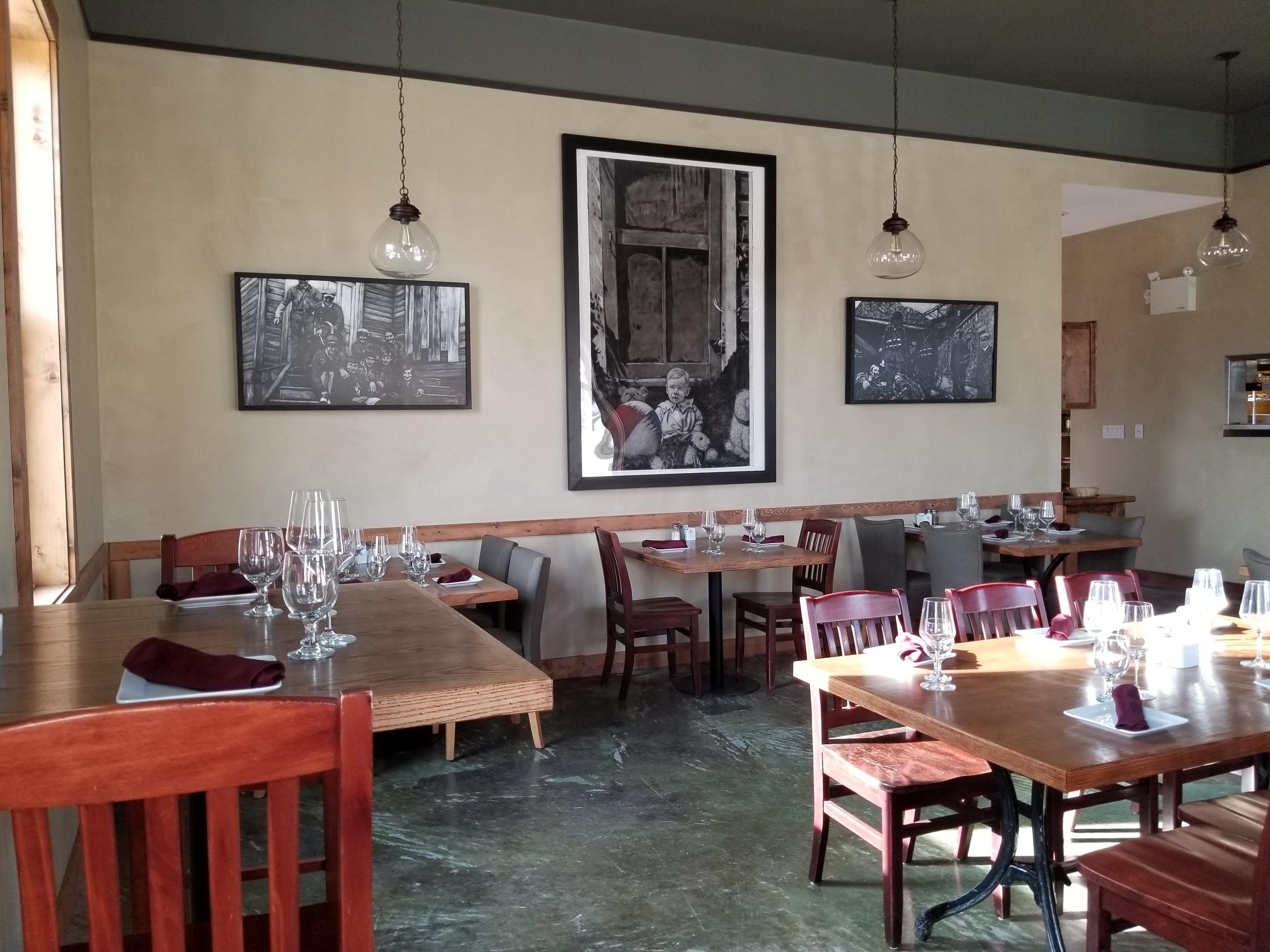 Encounters Wine Bar&Small Plate Kitchen