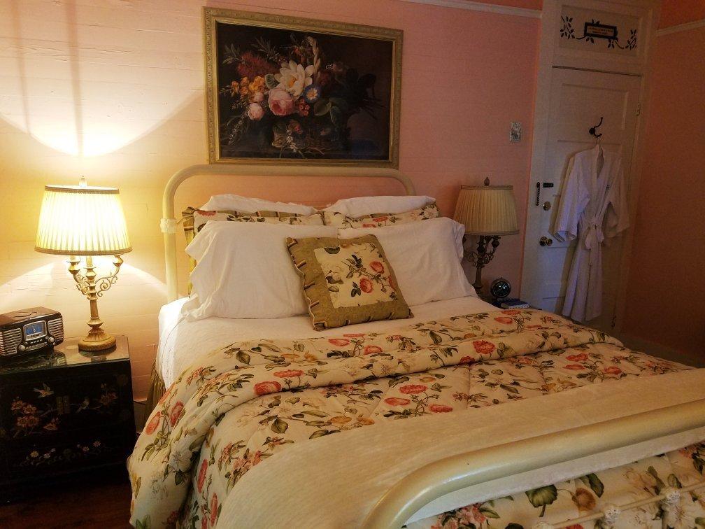 Grady House Bed & Breakfast