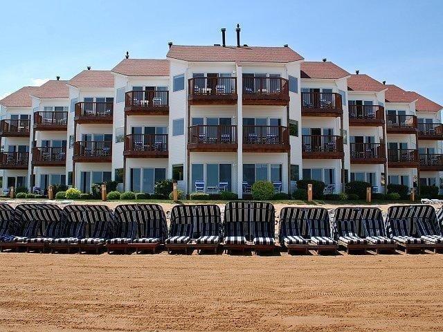 The Beach Condominiums Hotel - Resort