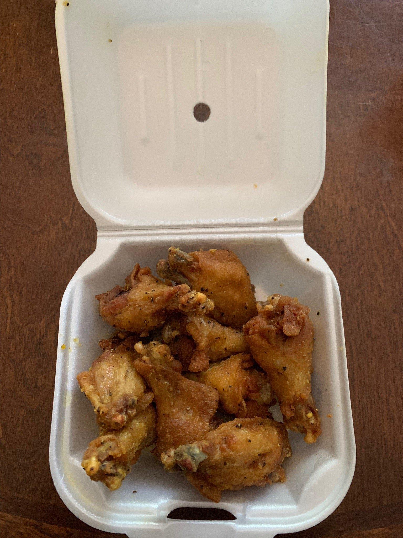 A Town Wings