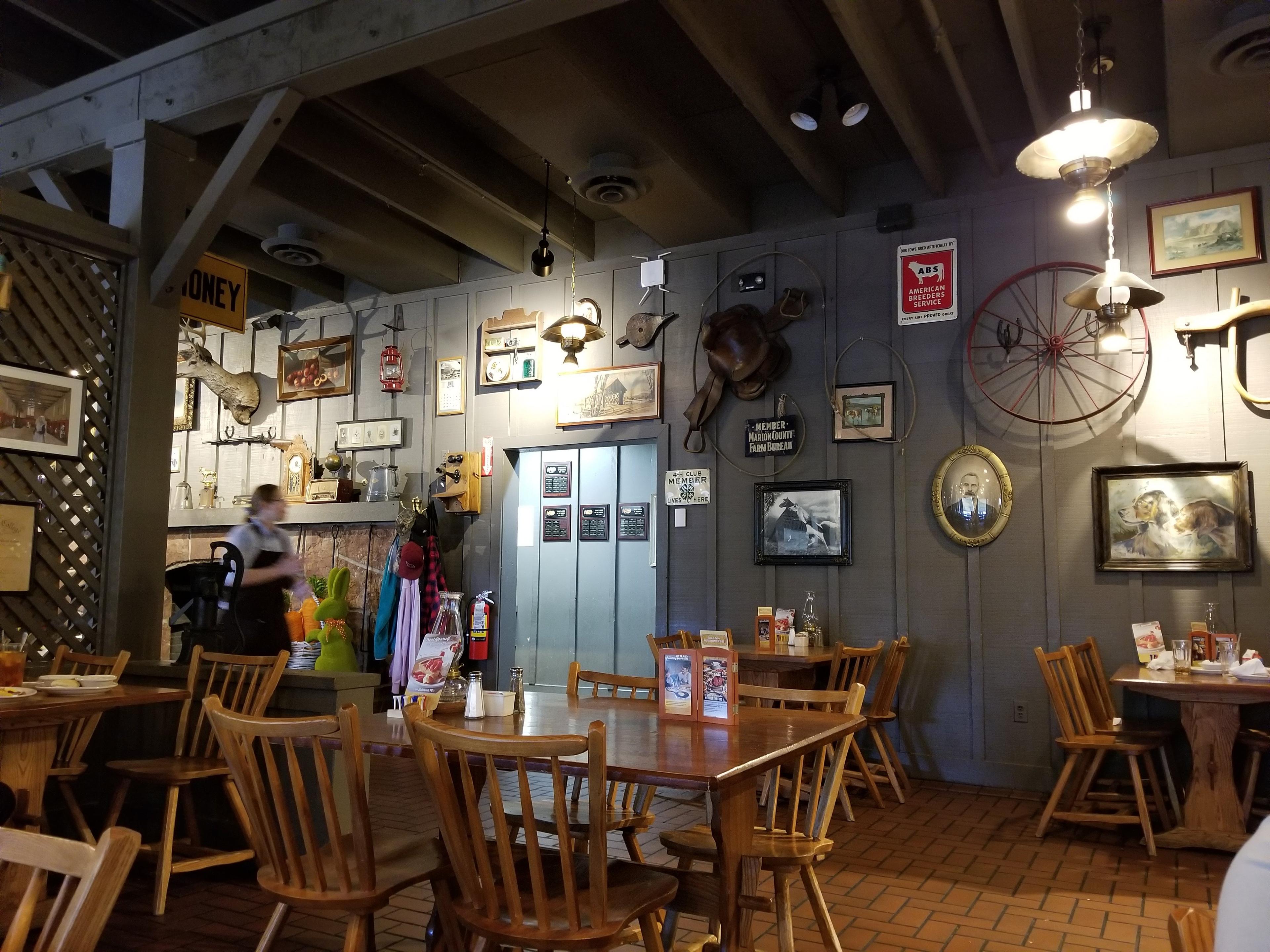 Cracker Barrel Old Country Store