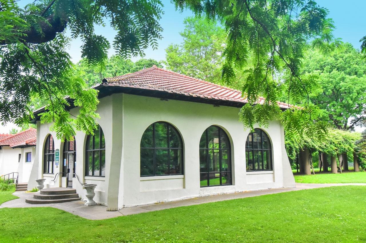 Old Louisville Visitors Center