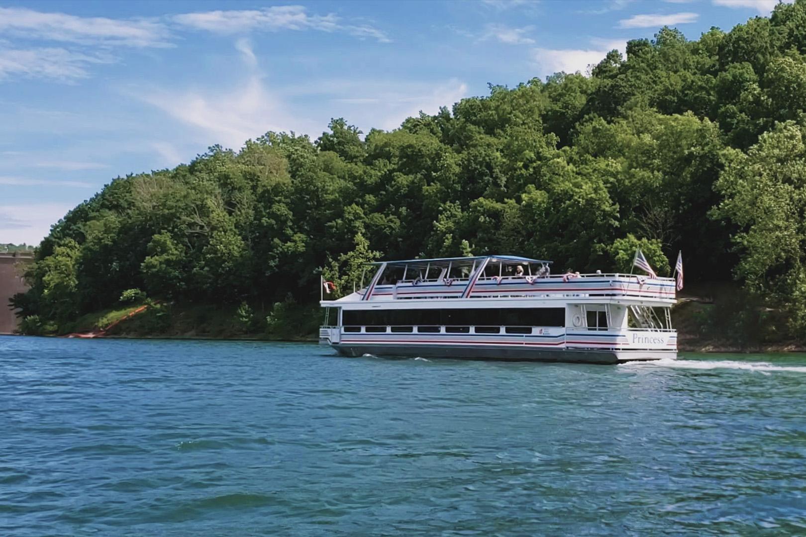 Tygart Lake Cruises